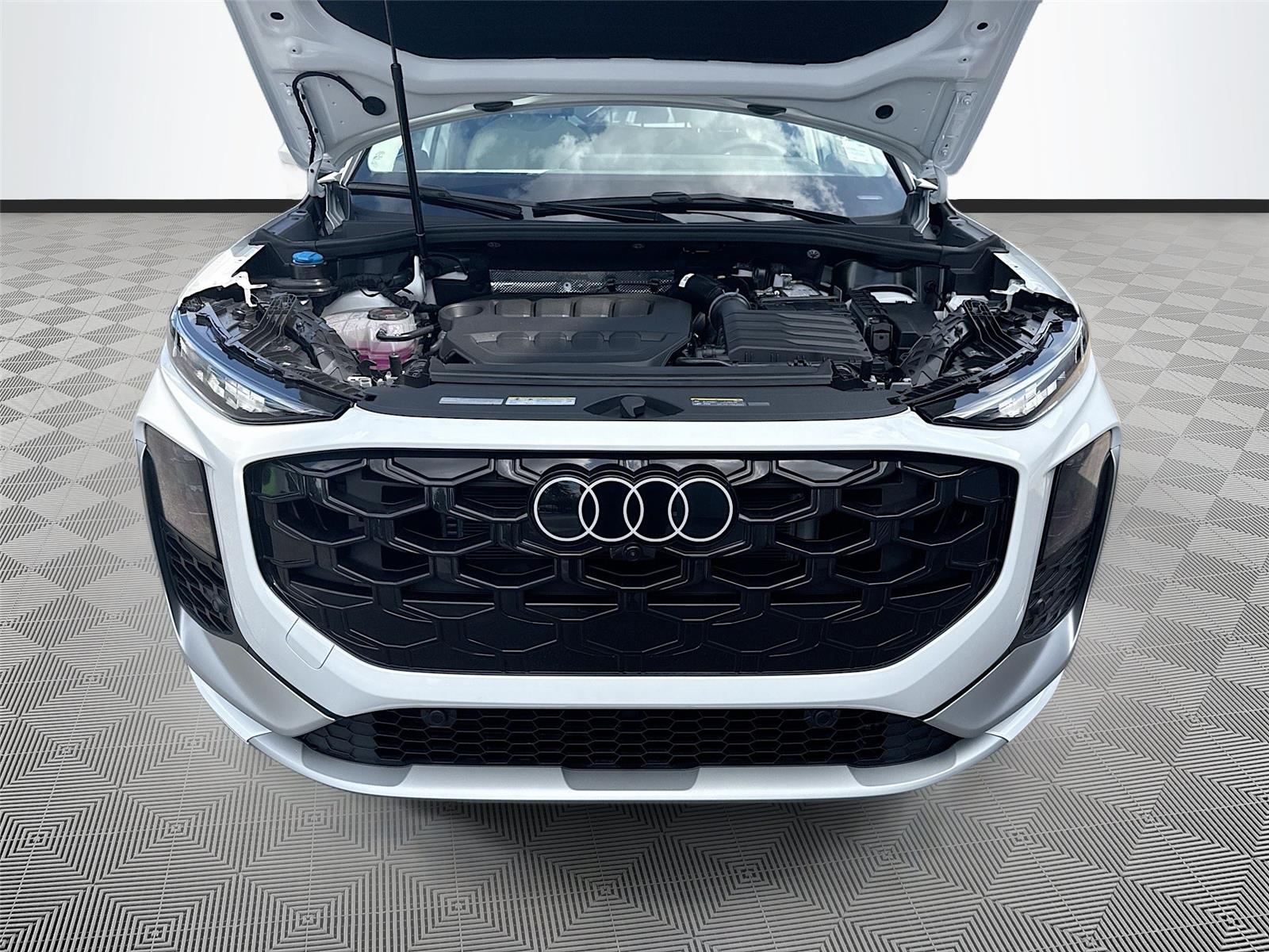 2026 Audi Q3 S line