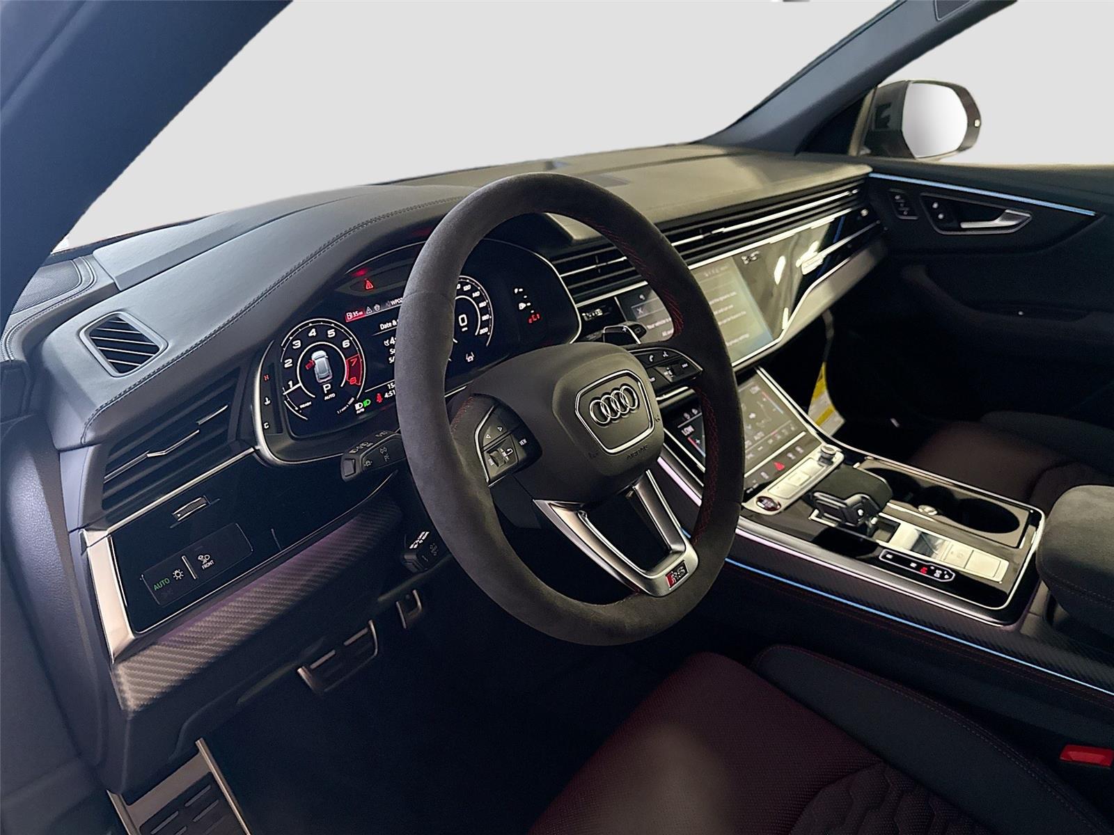 2026 Audi RS Q8 performance