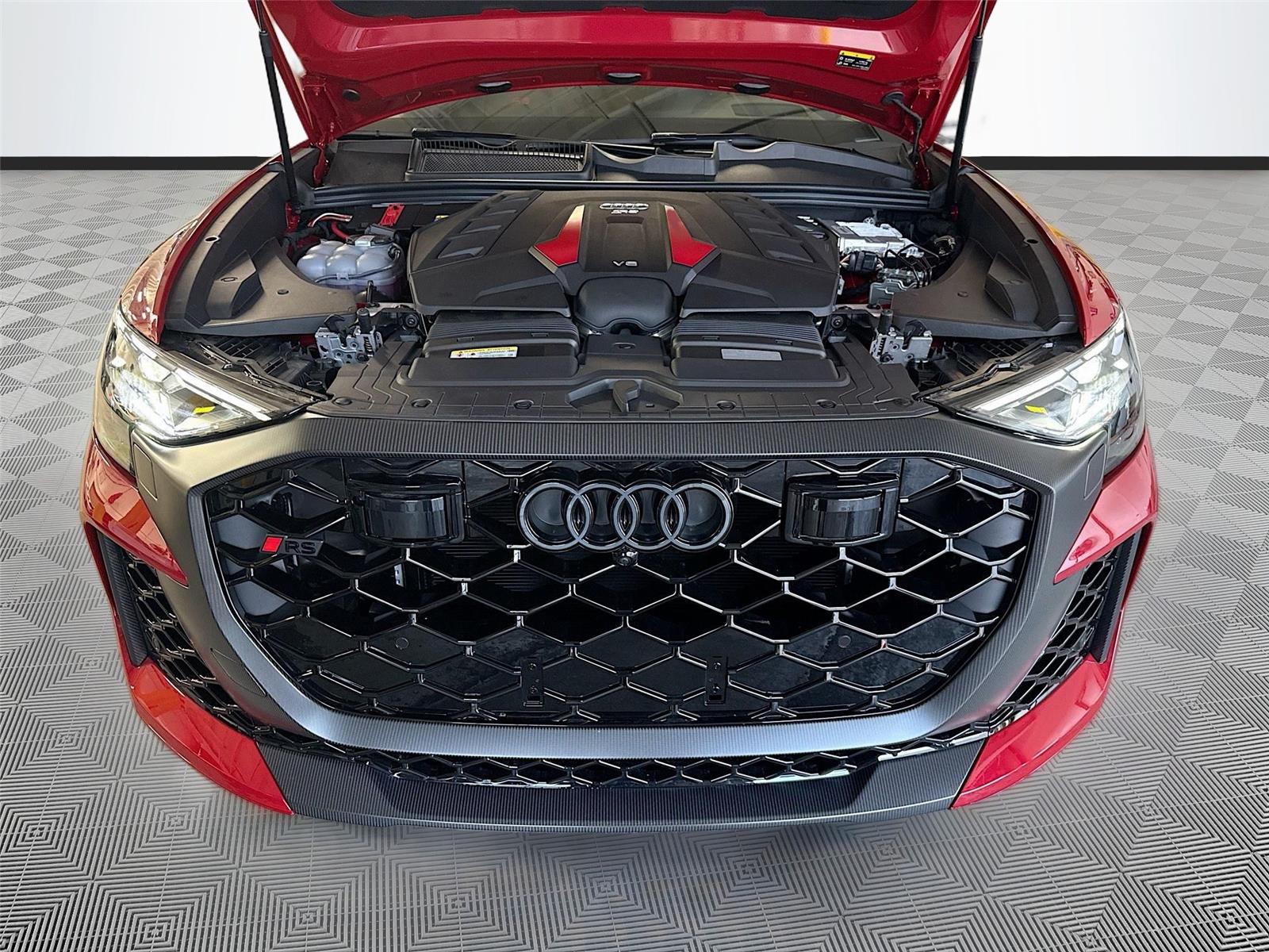 2026 Audi RS Q8 performance