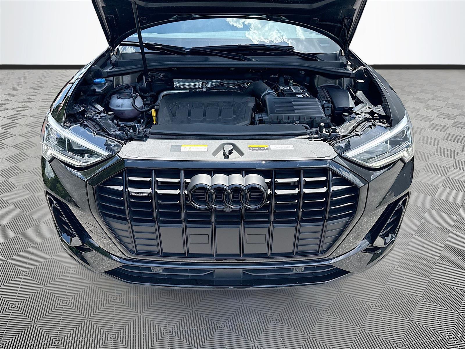 2023 Audi Q3 S line Premium Plus