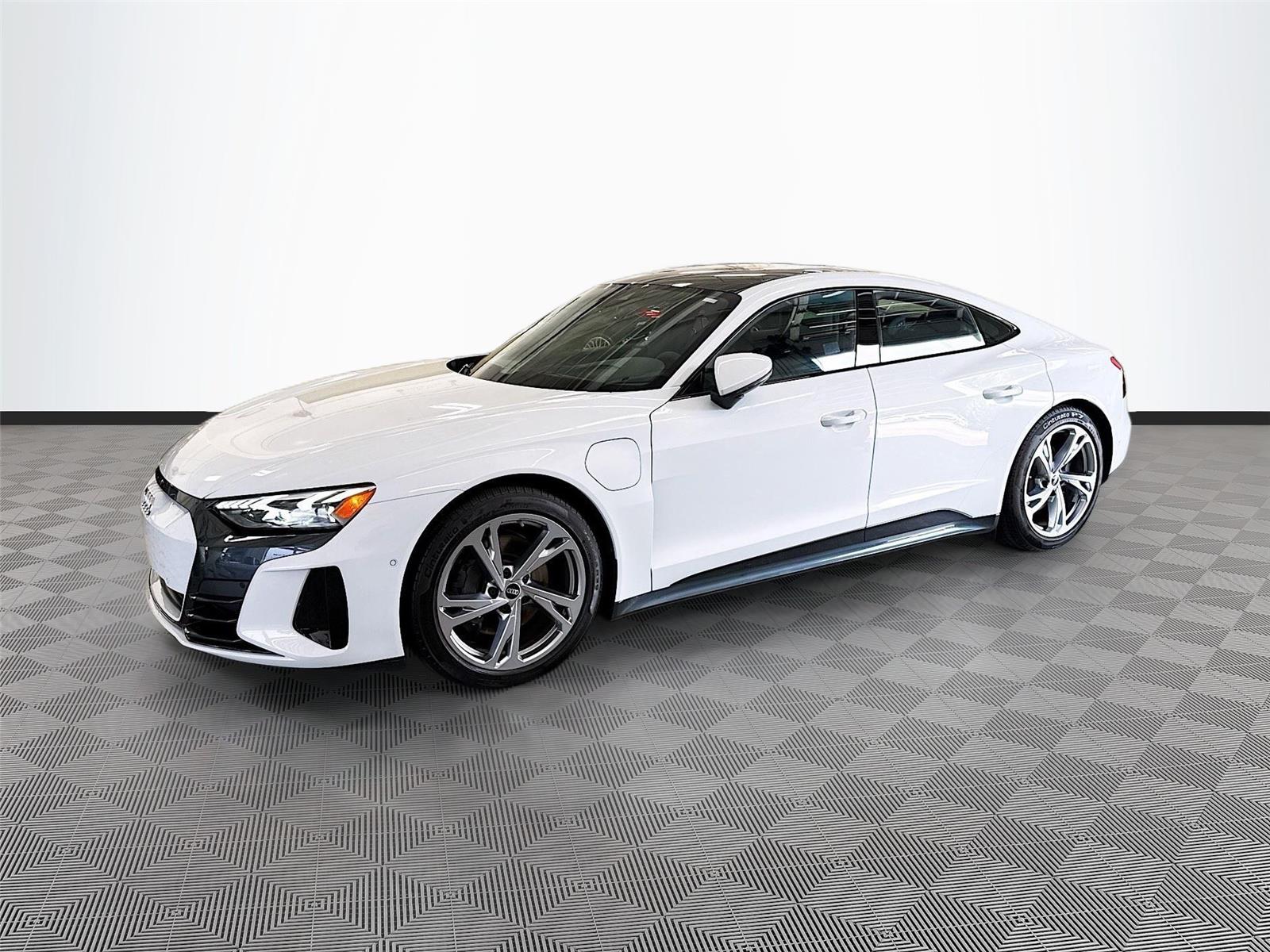 2023 Audi e-tron GT Prestige