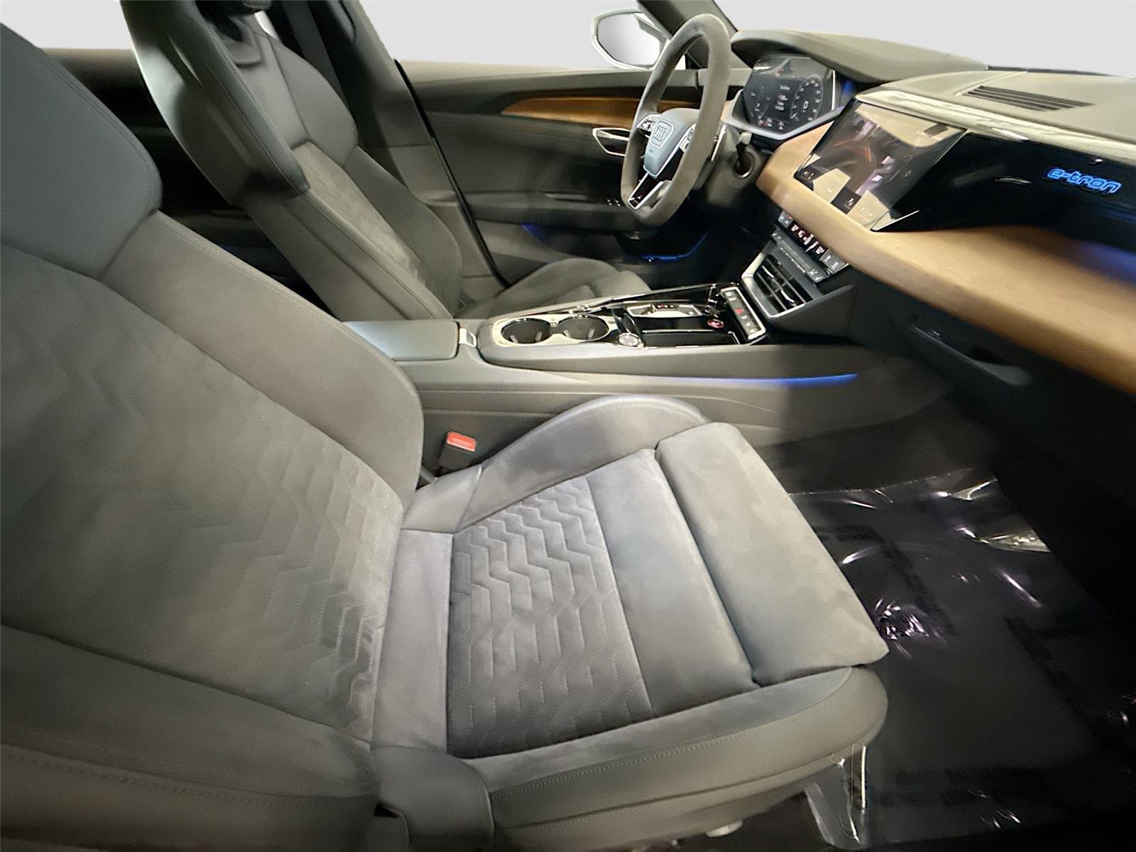 2023 Audi e-tron GT Prestige