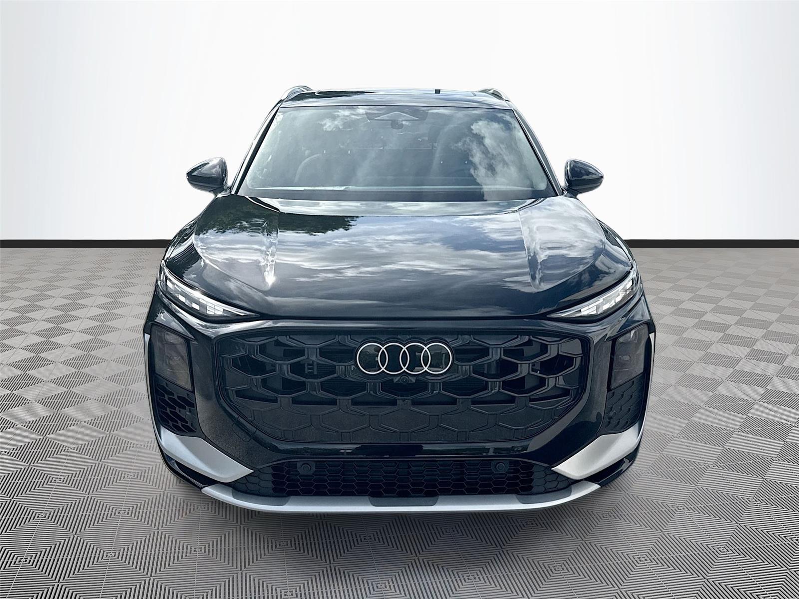 2026 Audi Q3 S line