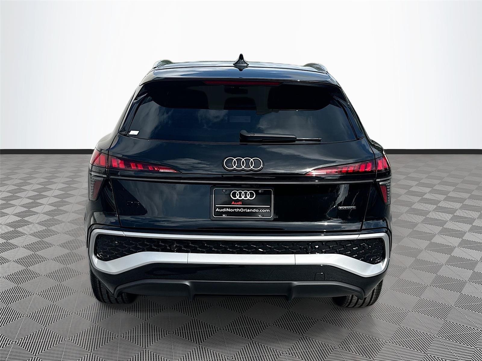 2026 Audi Q3 S line