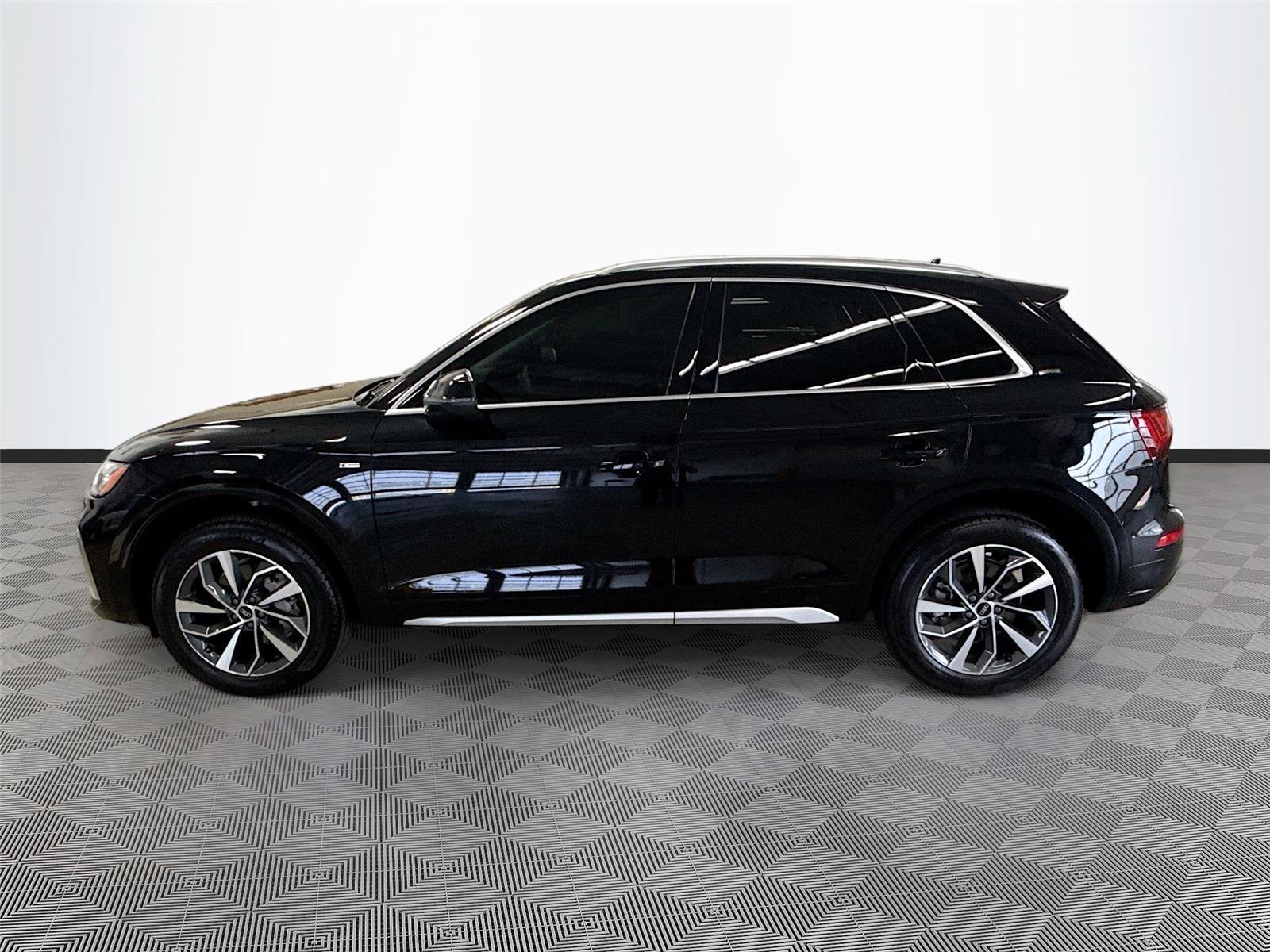 2024 Audi Q5 S line Premium
