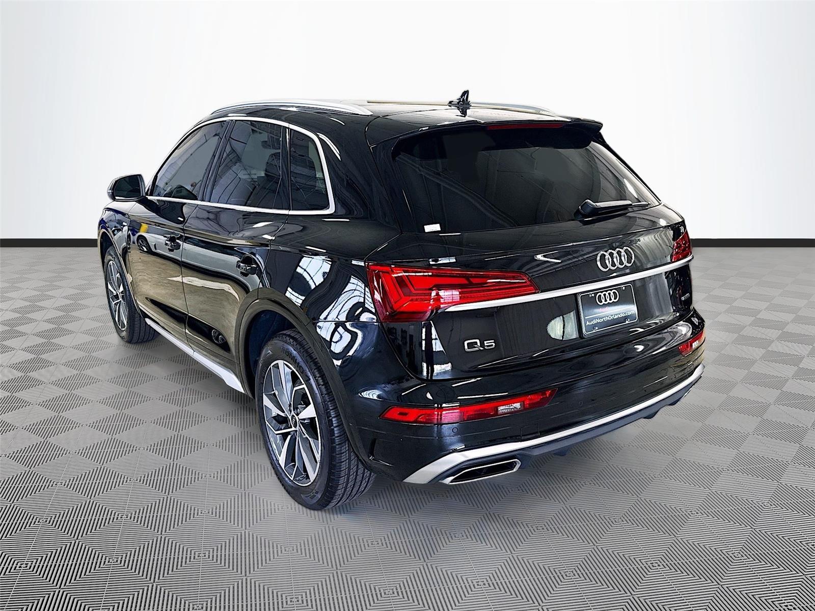 2024 Audi Q5 S line Premium