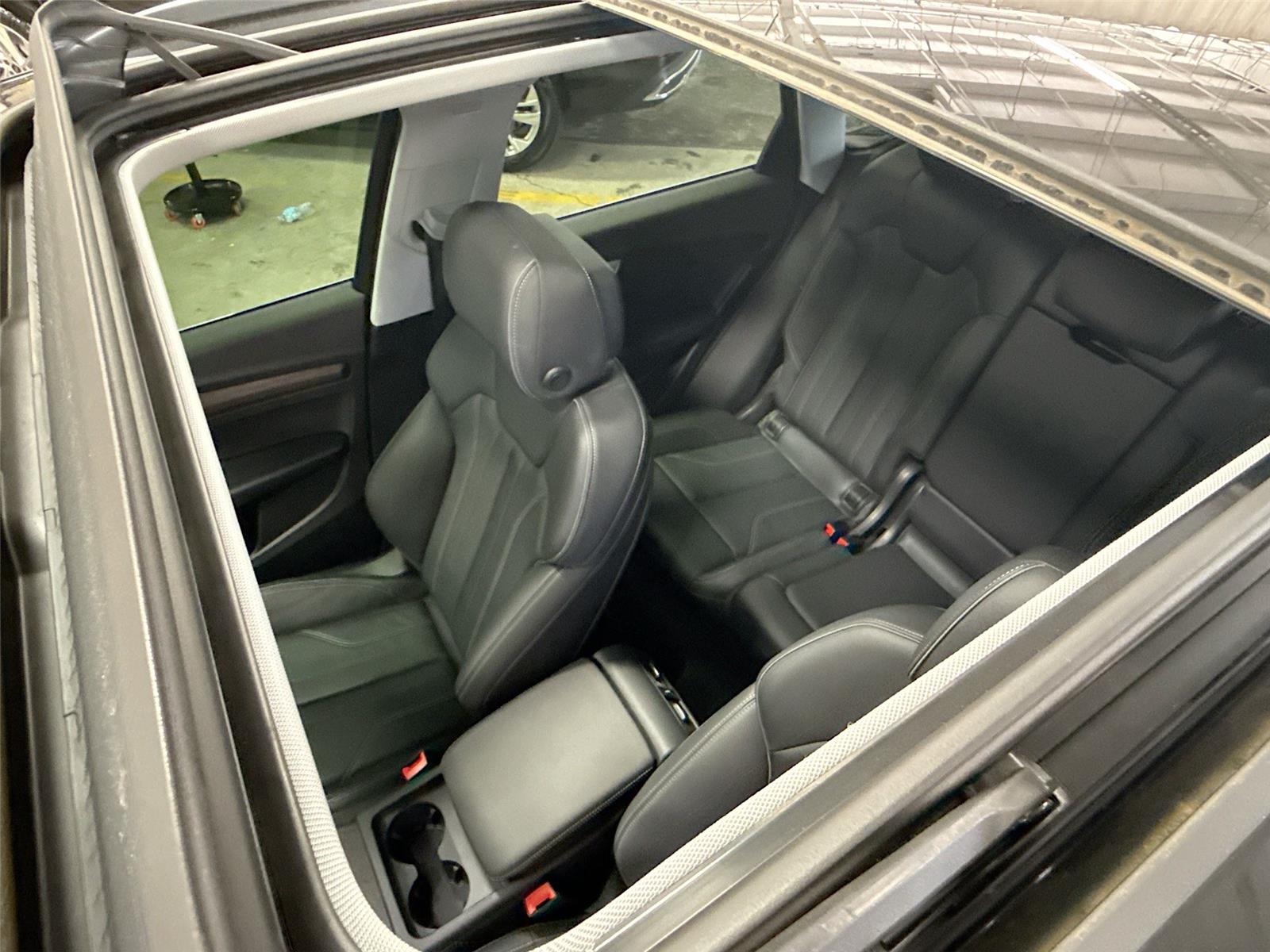 2024 Audi Q5 S line Premium