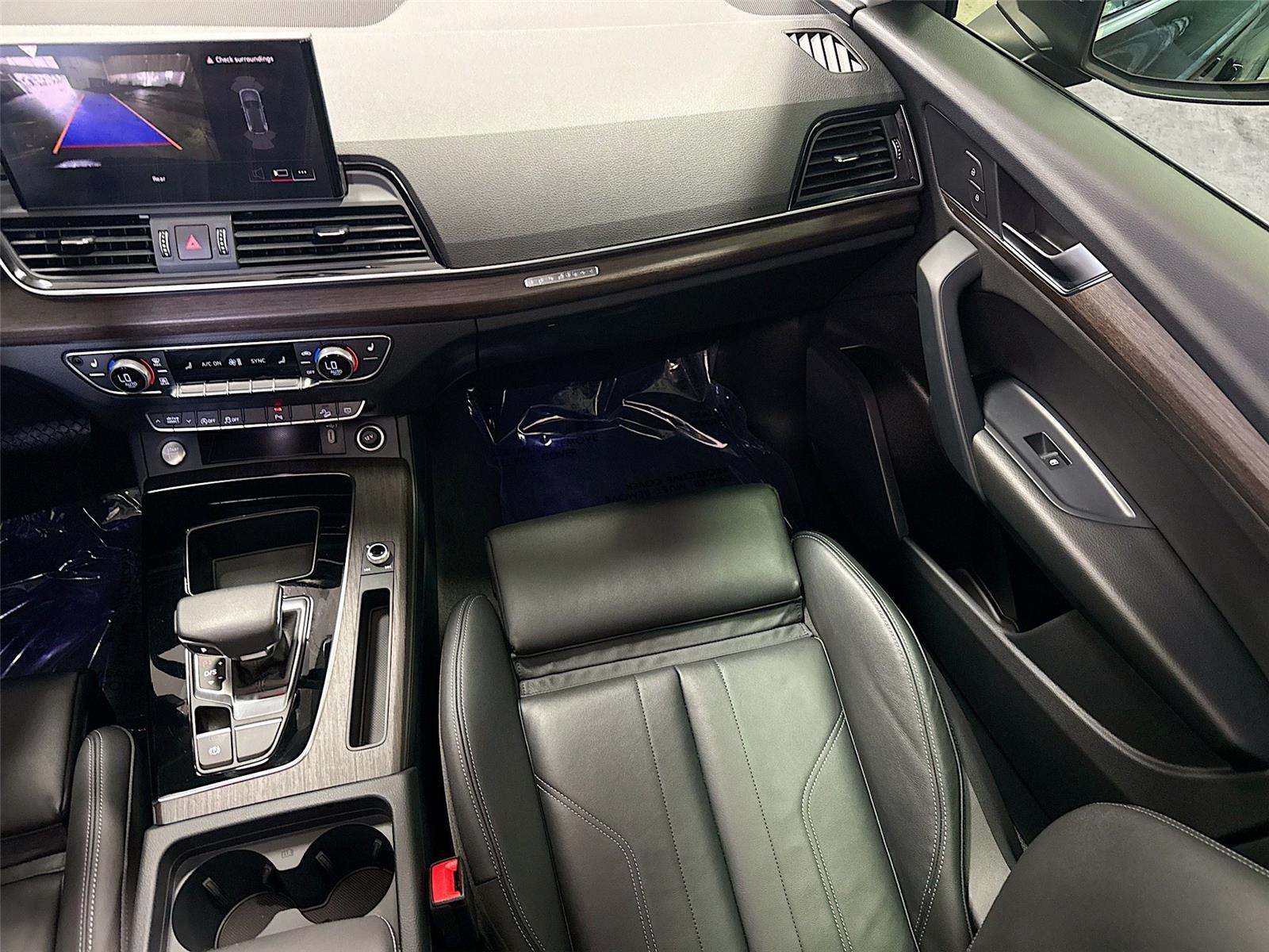2024 Audi Q5 S line Premium
