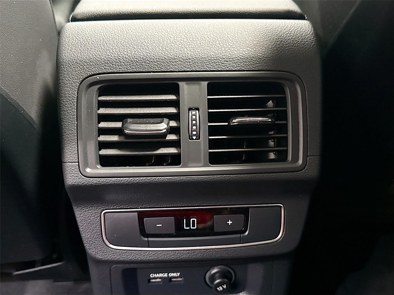 2024 Audi Q5 S line Premium