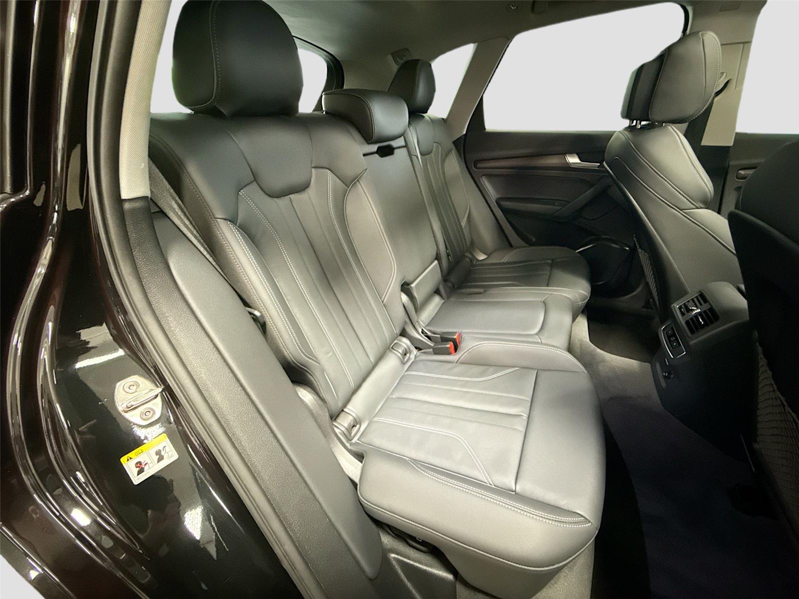2024 Audi Q5 S line Premium