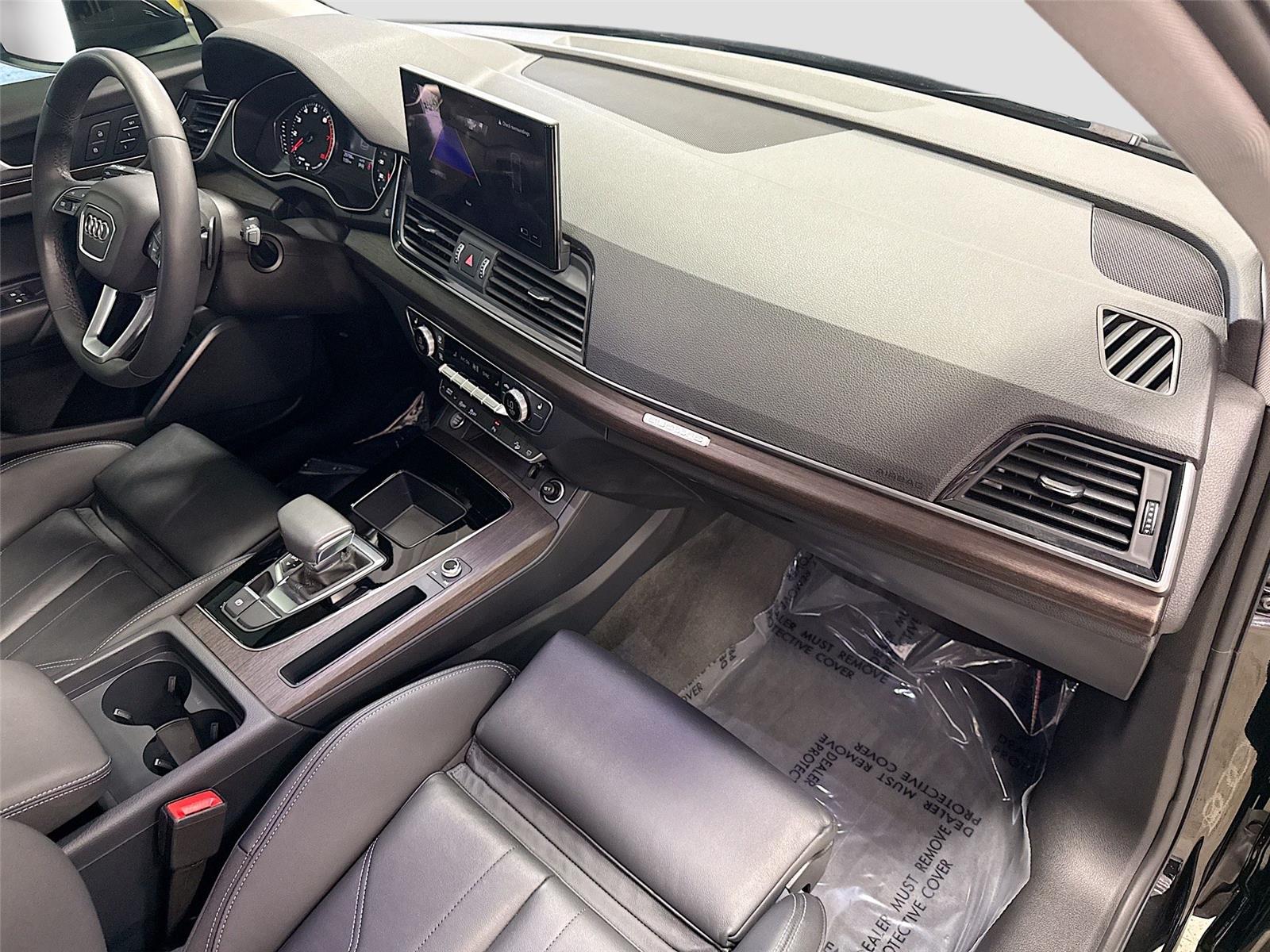 2024 Audi Q5 S line Premium