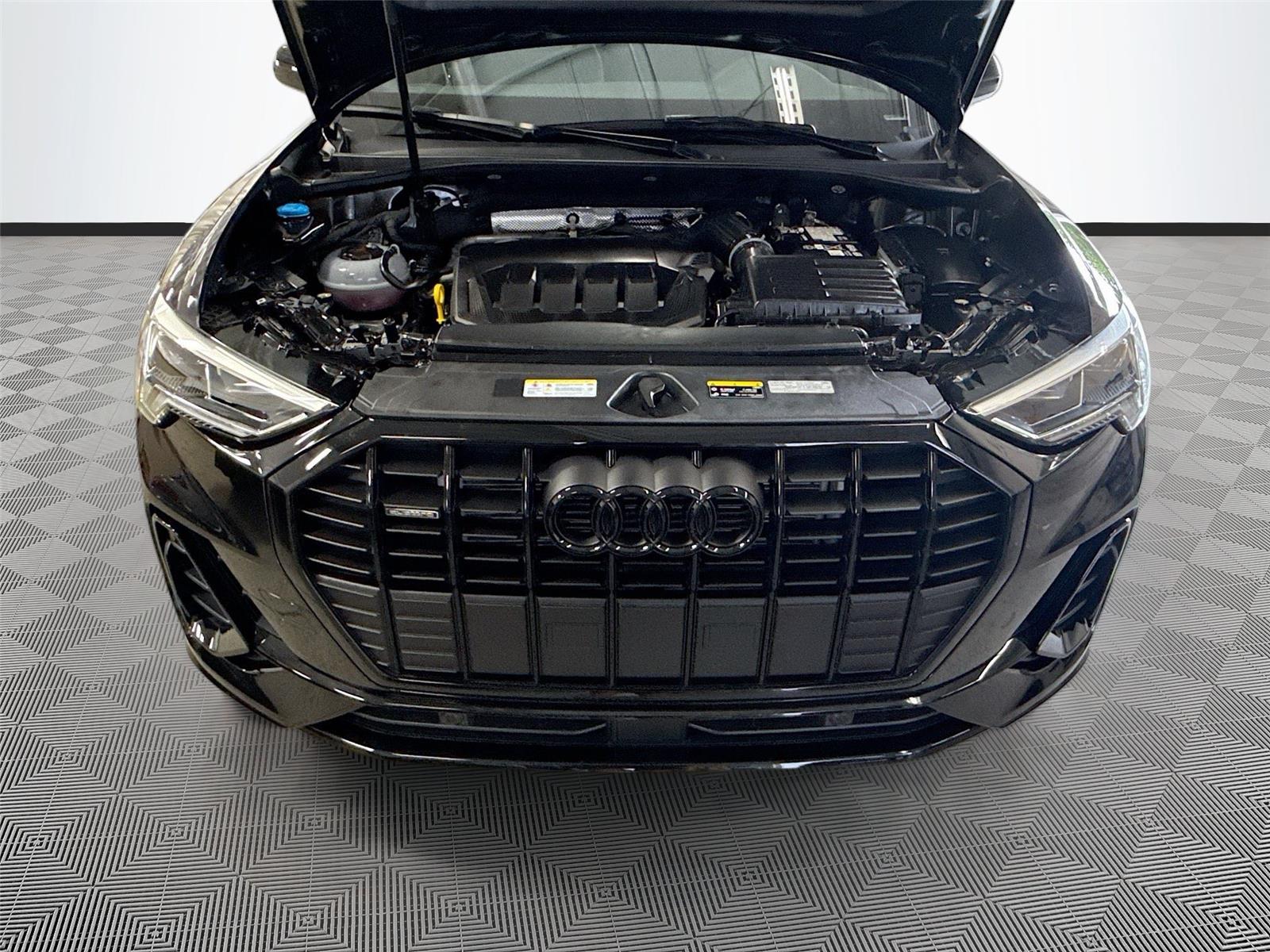 2025 Audi Q3 S line Premium