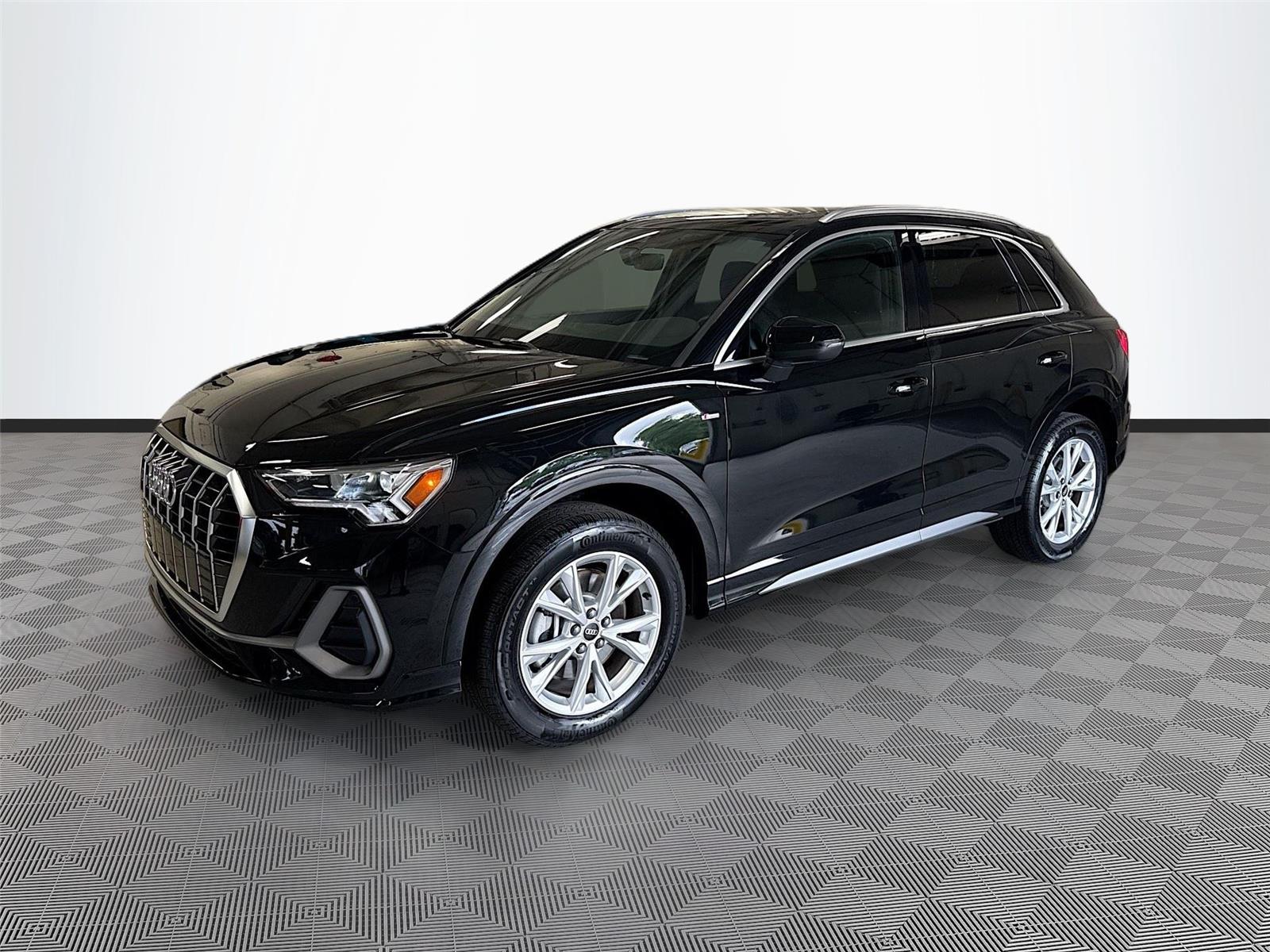 2025 Audi Q3 S line Premium