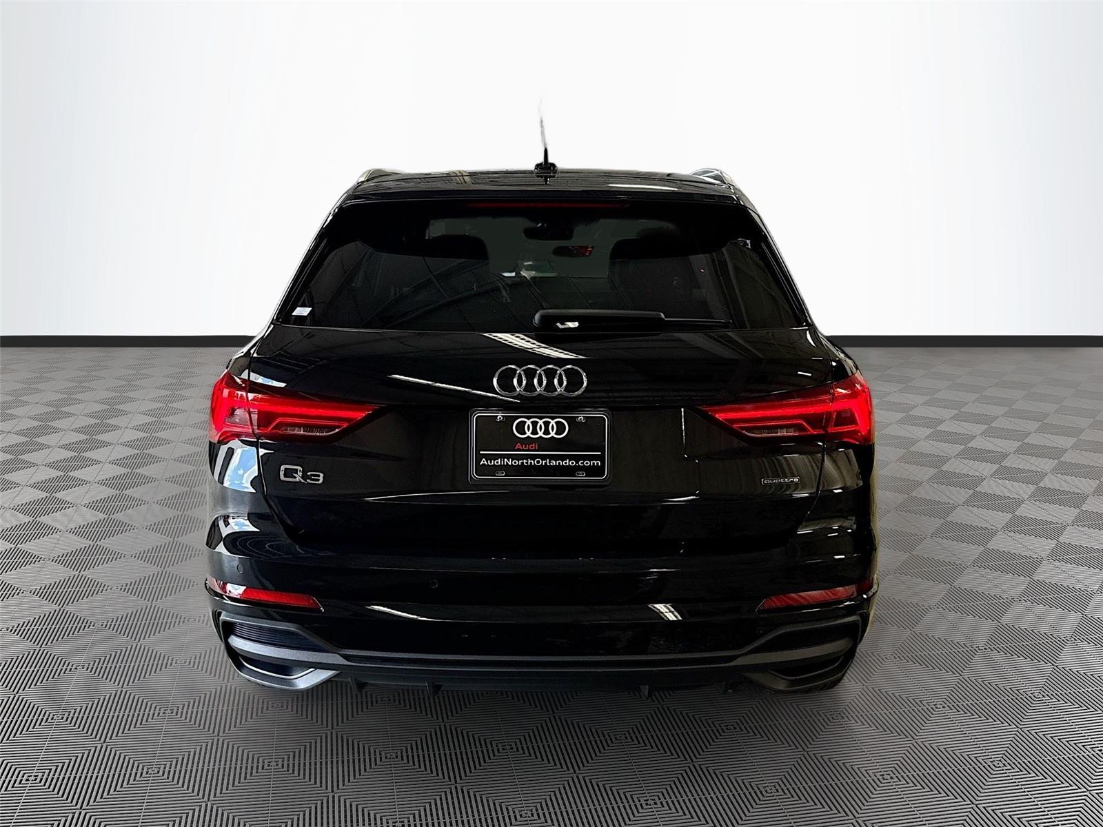 2025 Audi Q3 S line Premium