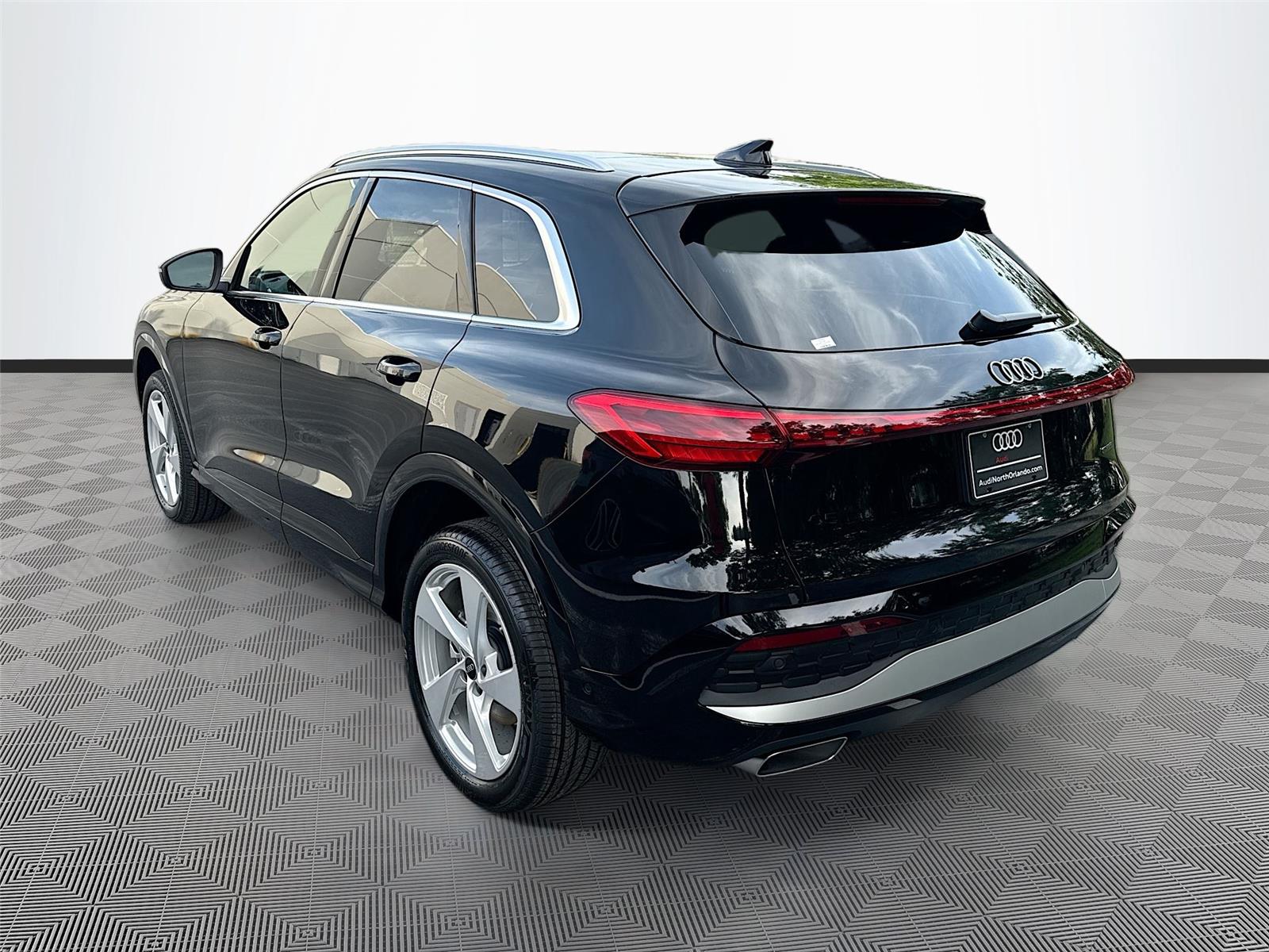 2026 Audi Q5 Premium Plus