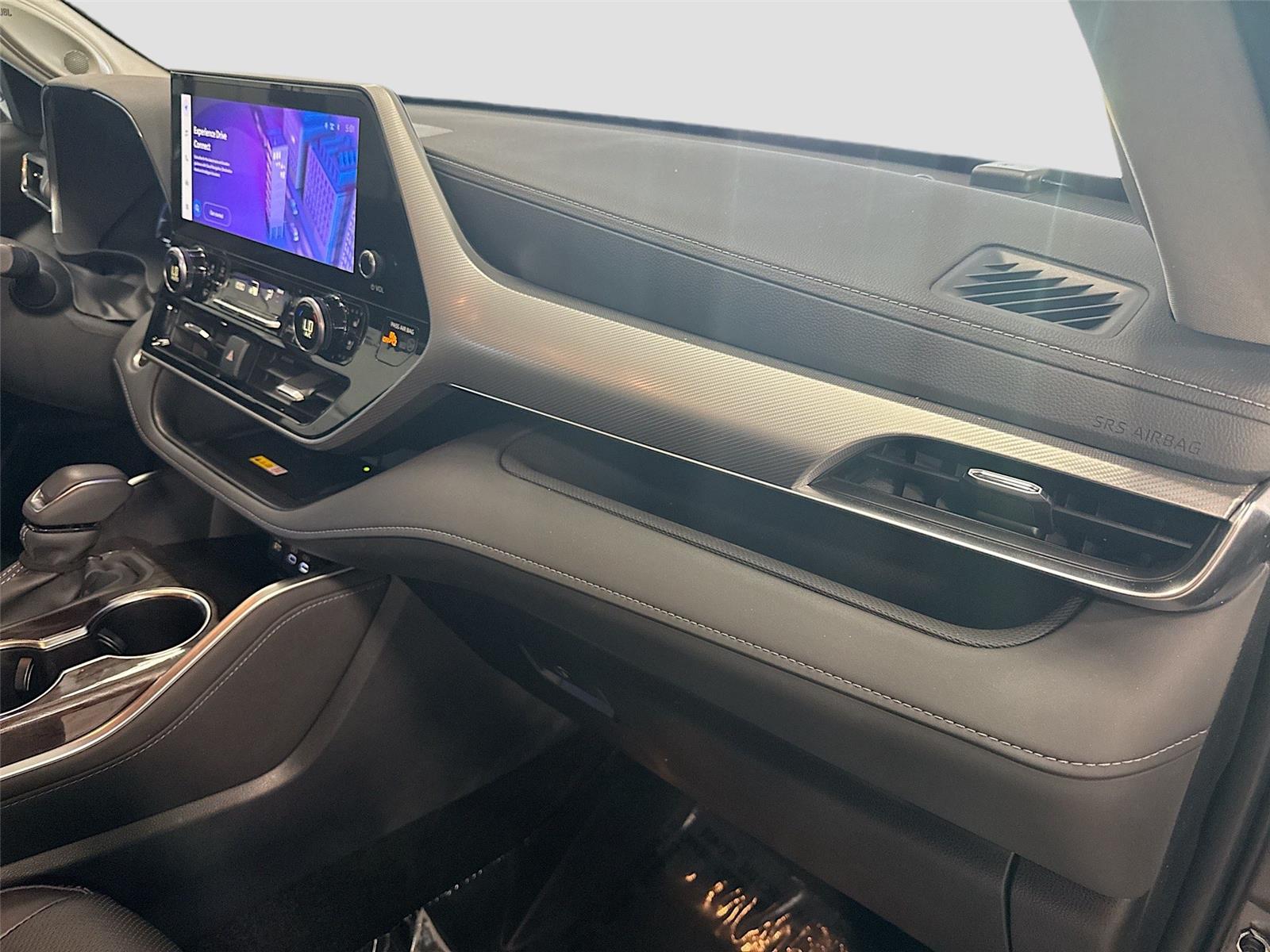 2024 Toyota Highlander Platinum