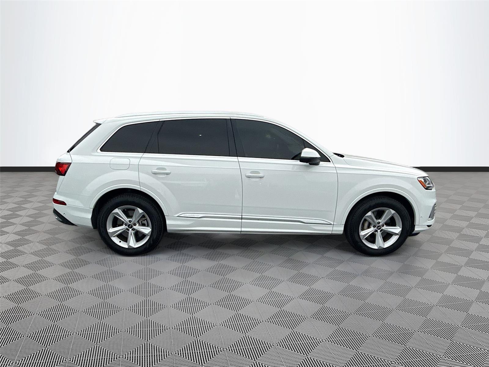 2021 Audi Q7 Premium