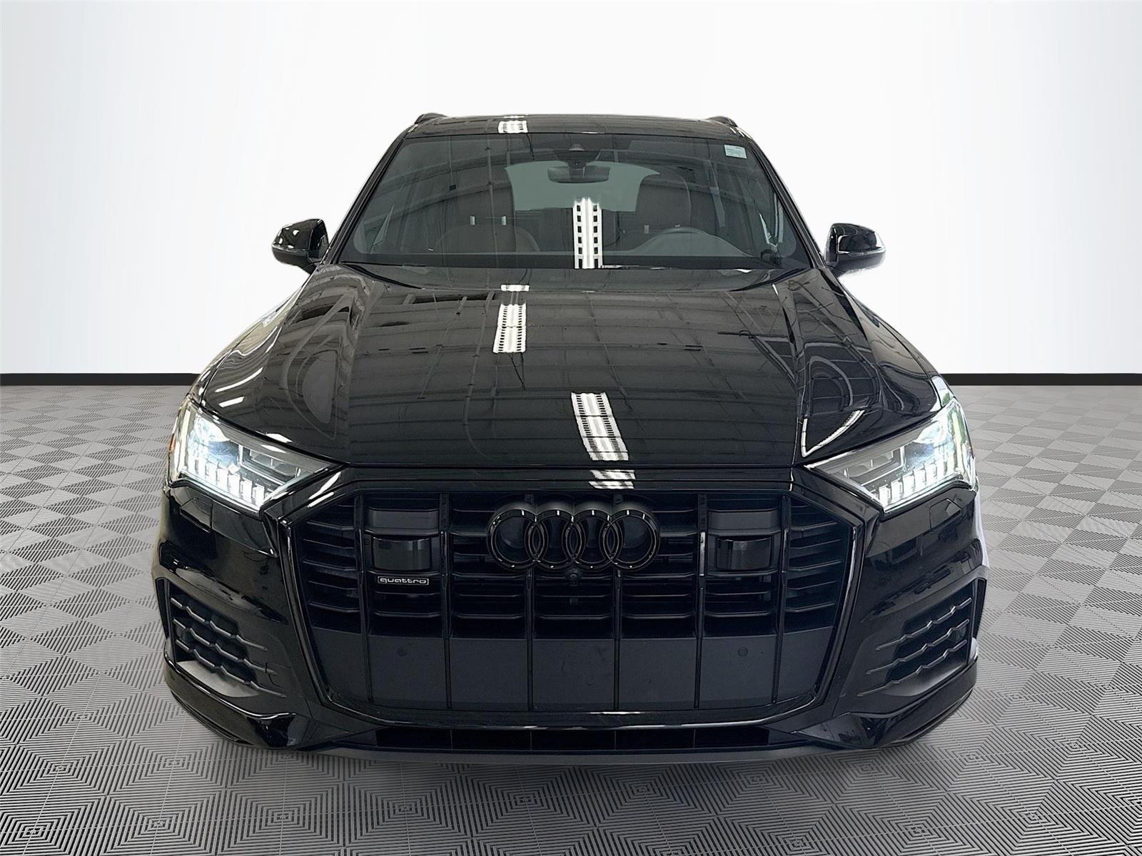 2023 Audi Q7 Premium Plus