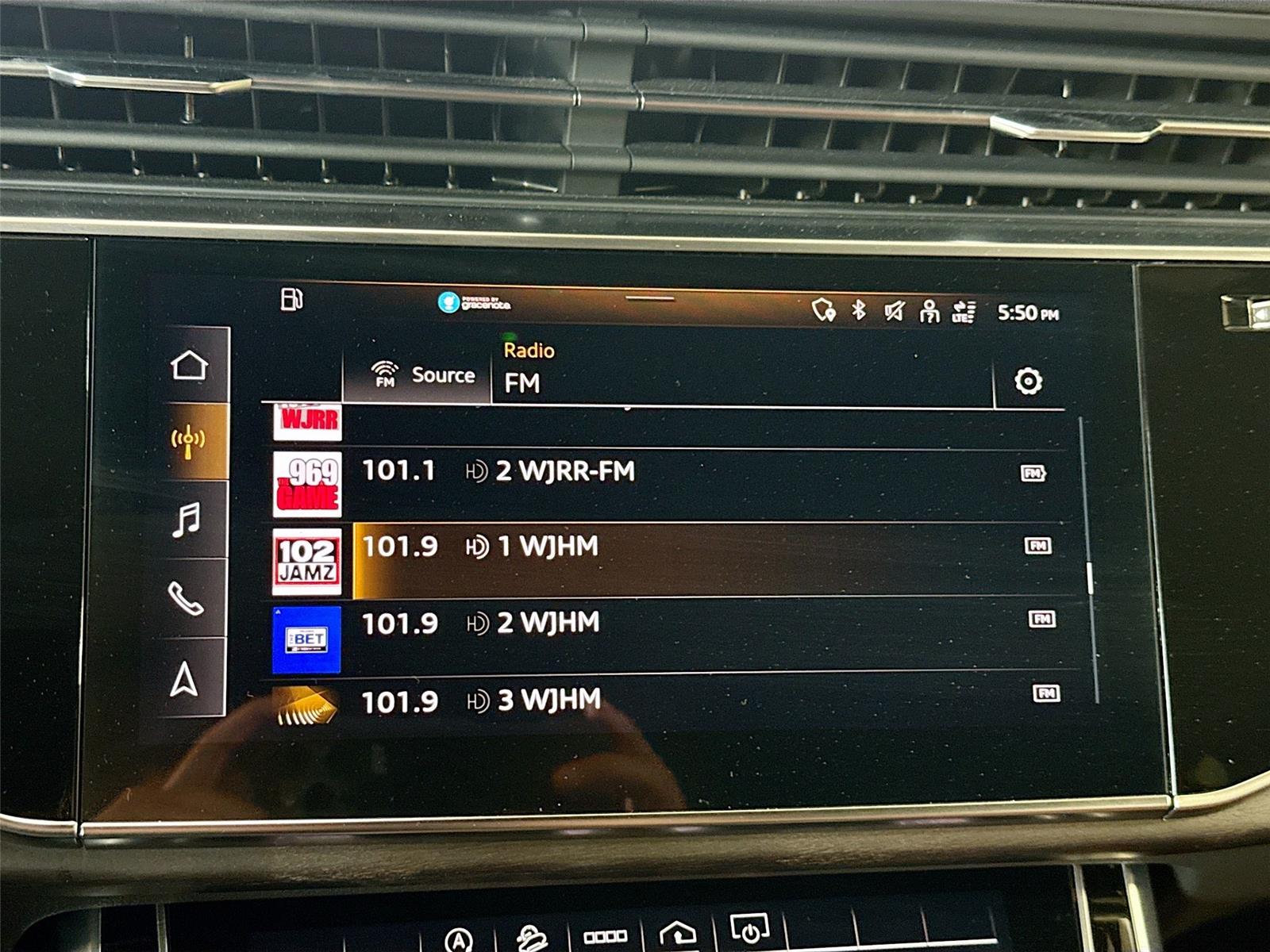 2023 Audi Q7 Premium Plus
