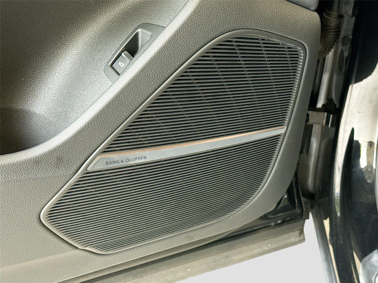 2023 Audi Q7 Premium Plus
