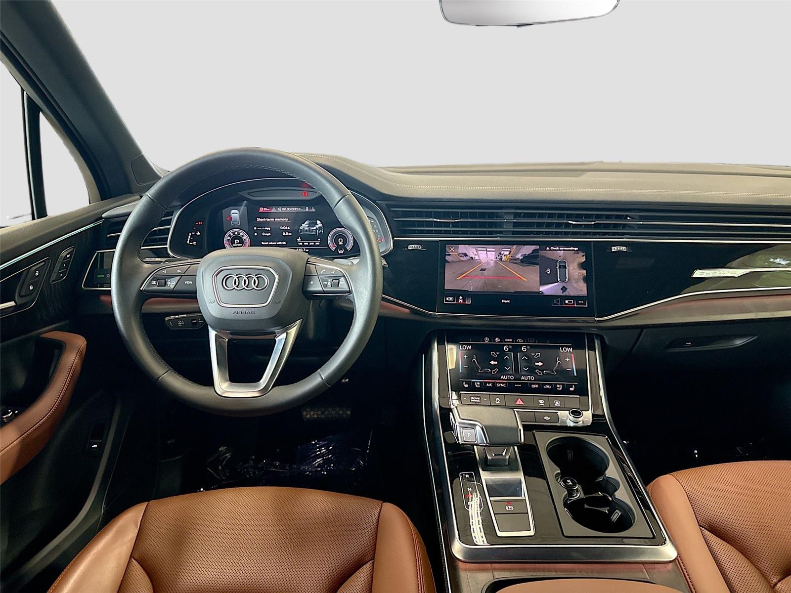 2023 Audi Q7 Premium Plus