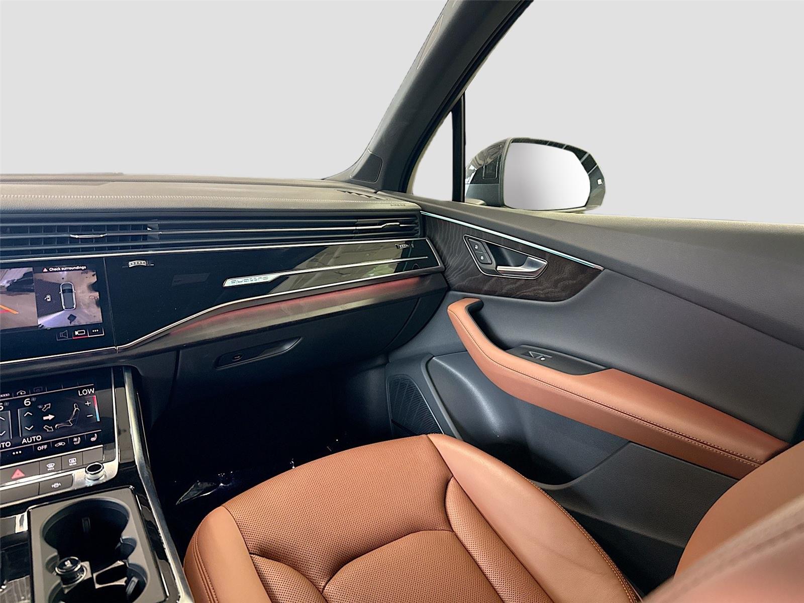 2023 Audi Q7 Premium Plus