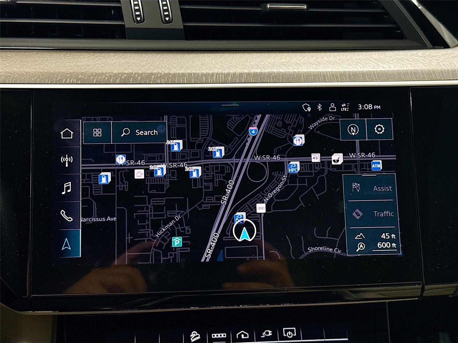 2024 Audi Q8 e-tron Premium Plus
