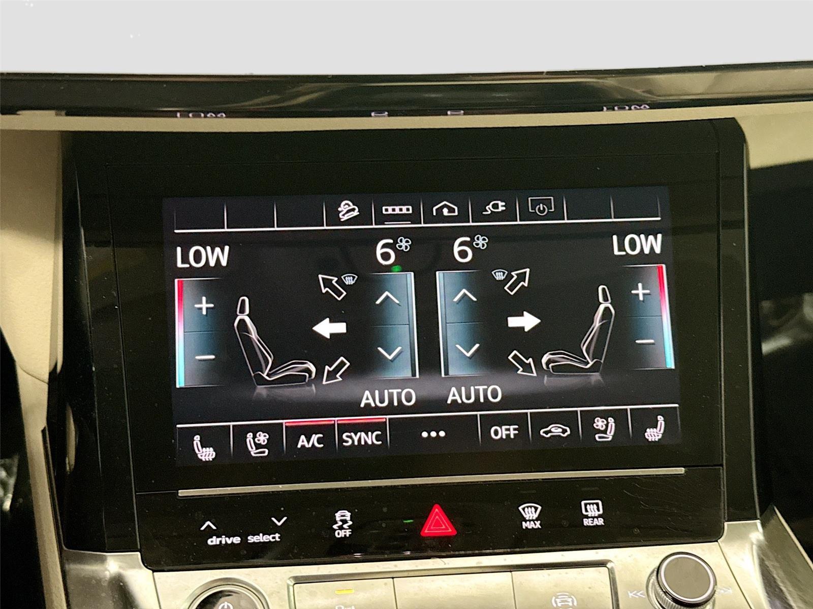 2024 Audi Q8 e-tron Premium Plus