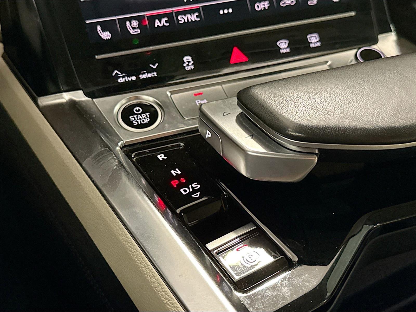 2024 Audi Q8 e-tron Premium Plus