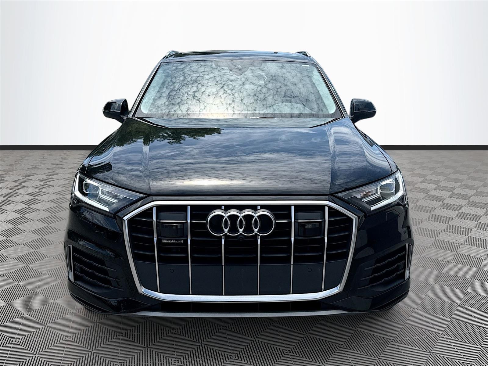 2023 Audi Q7 Premium
