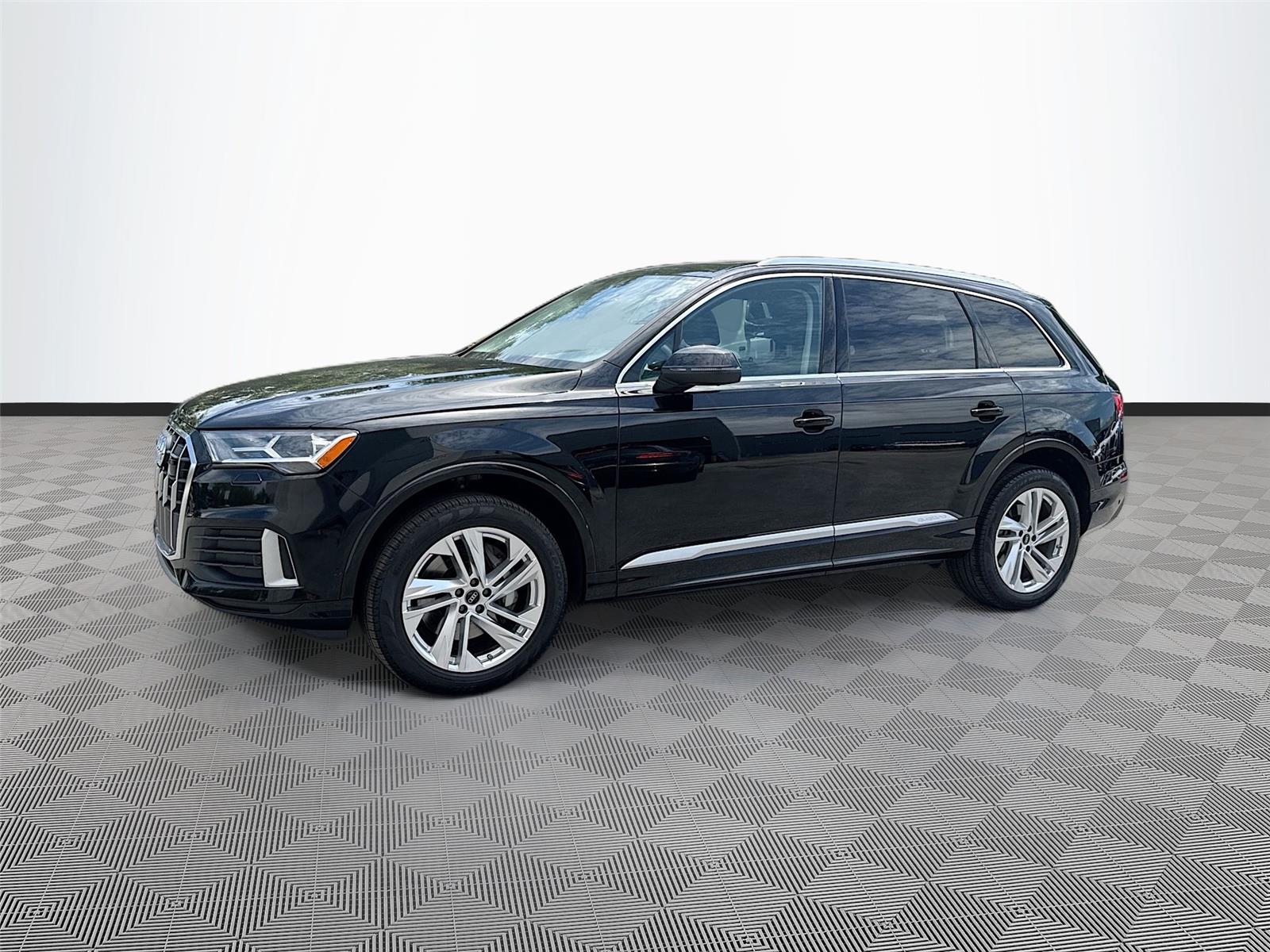 2023 Audi Q7 Premium