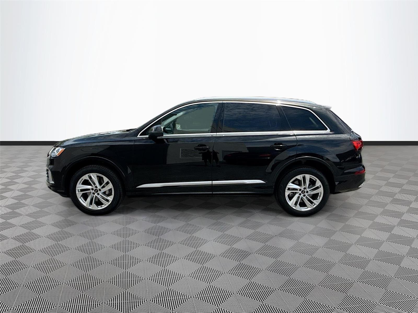 2023 Audi Q7 Premium