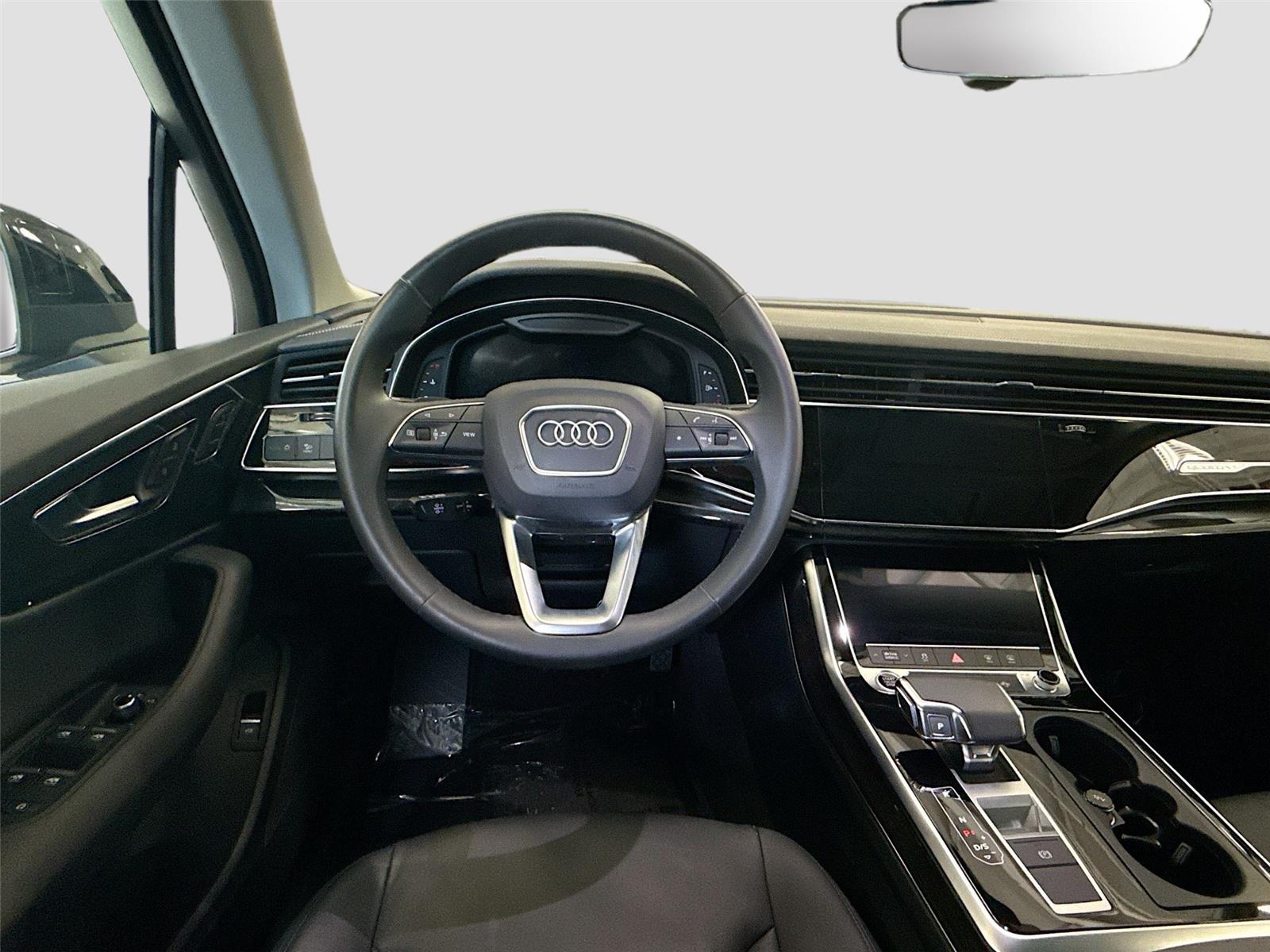 2023 Audi Q7 Premium