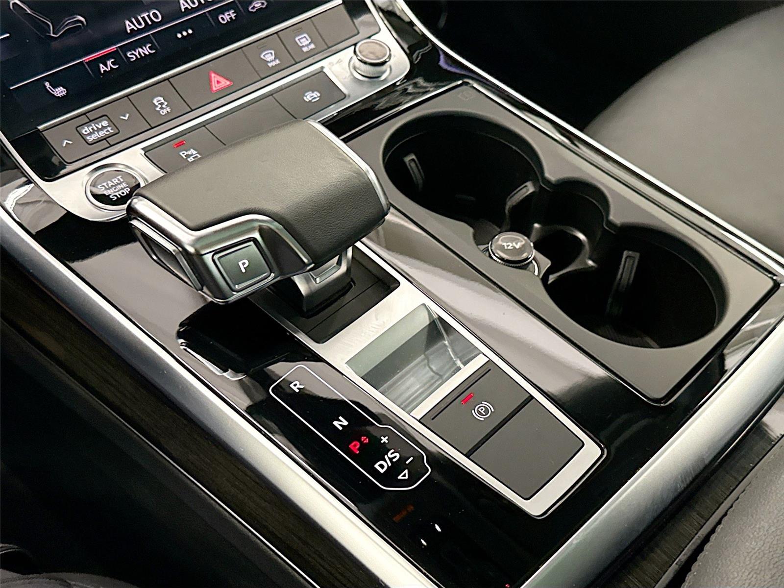 2023 Audi Q7 Premium