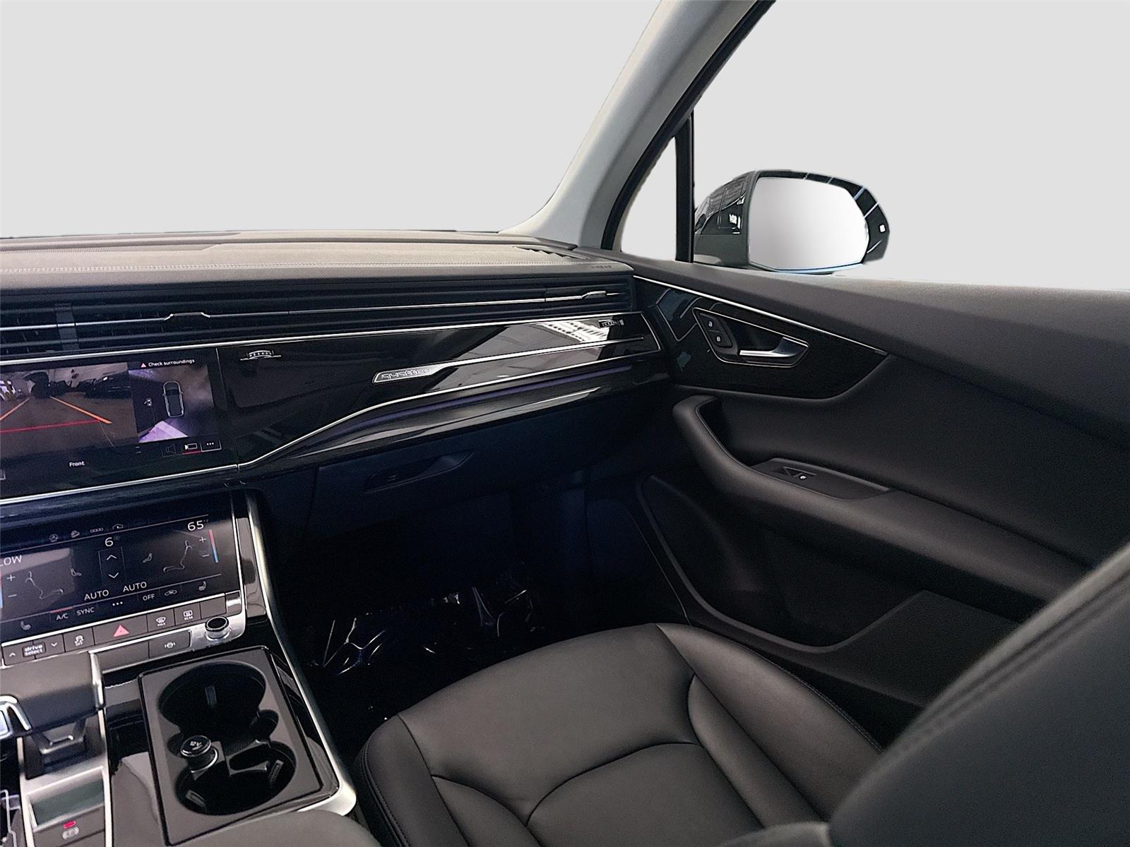 2023 Audi Q7 Premium