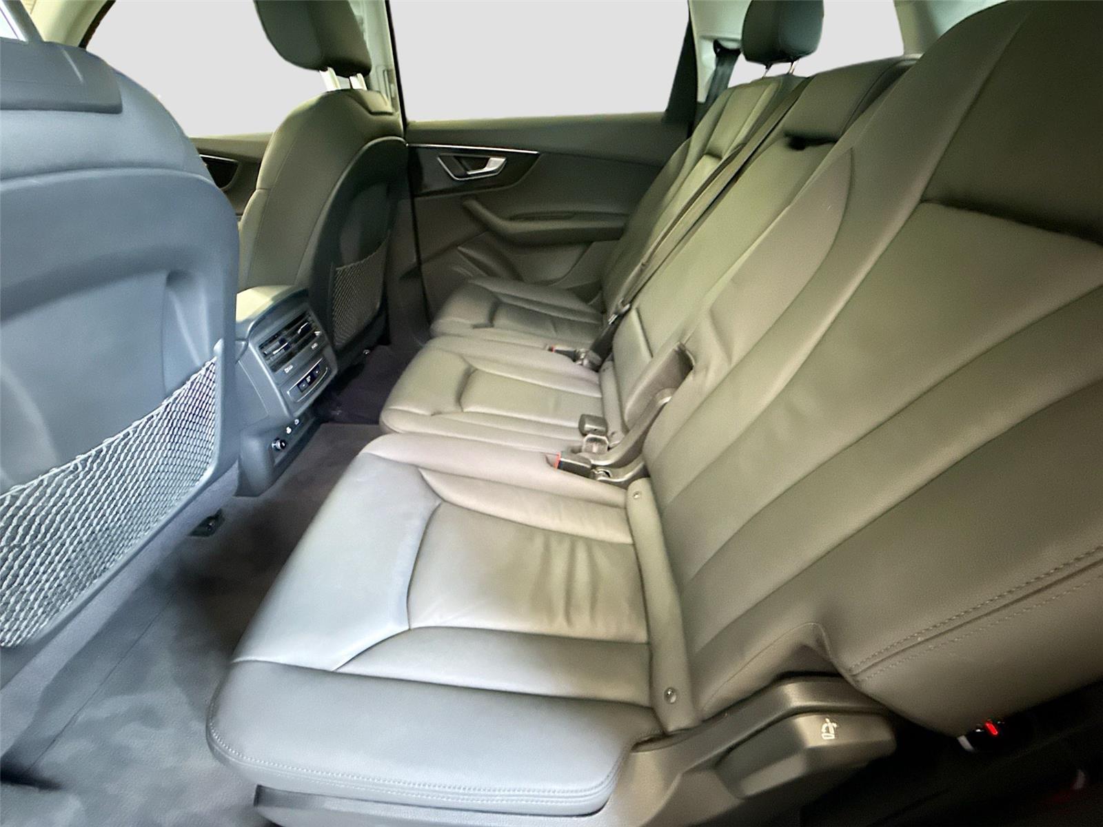 2023 Audi Q7 Premium