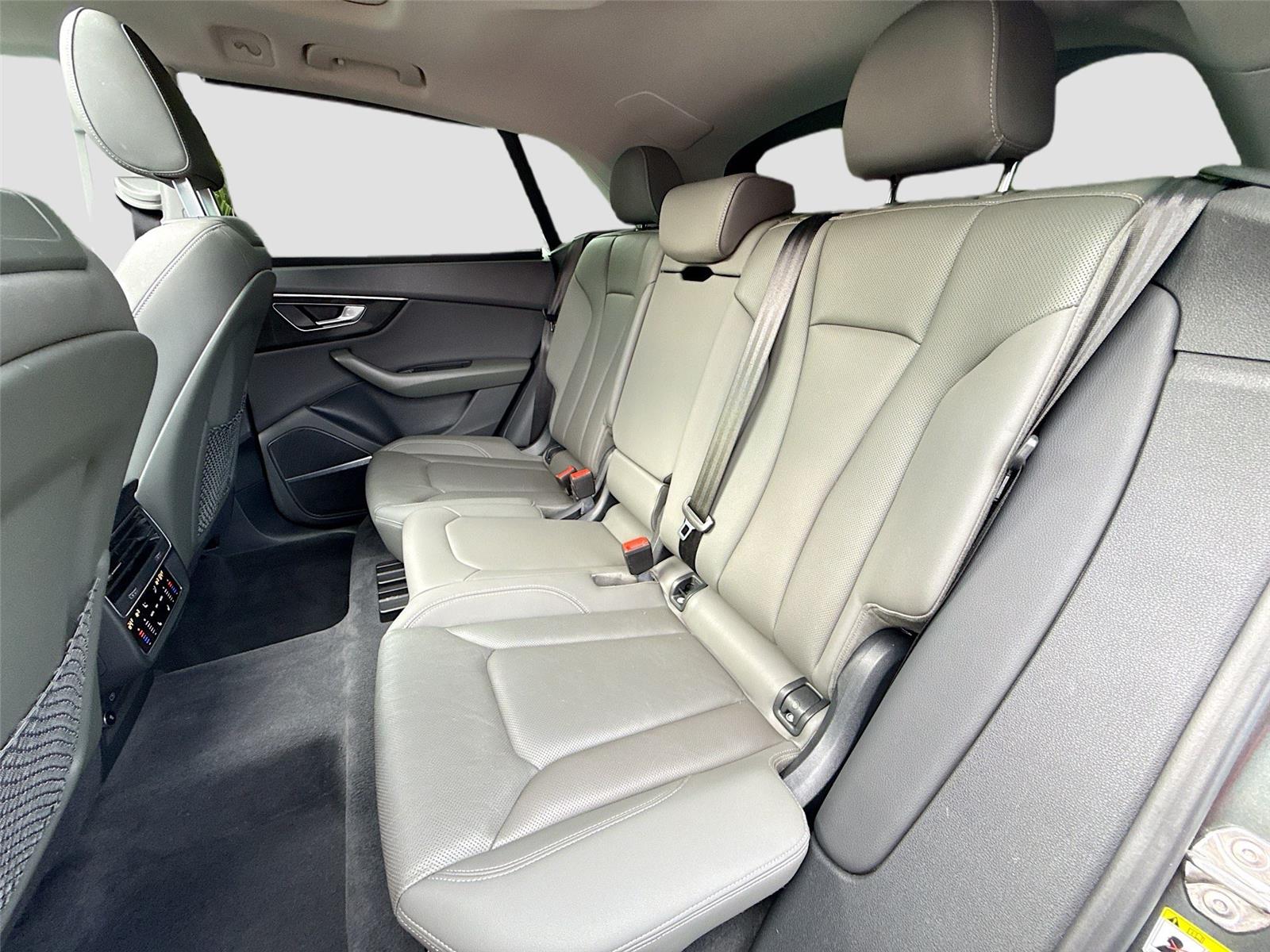 2021 Audi Q8 Prestige