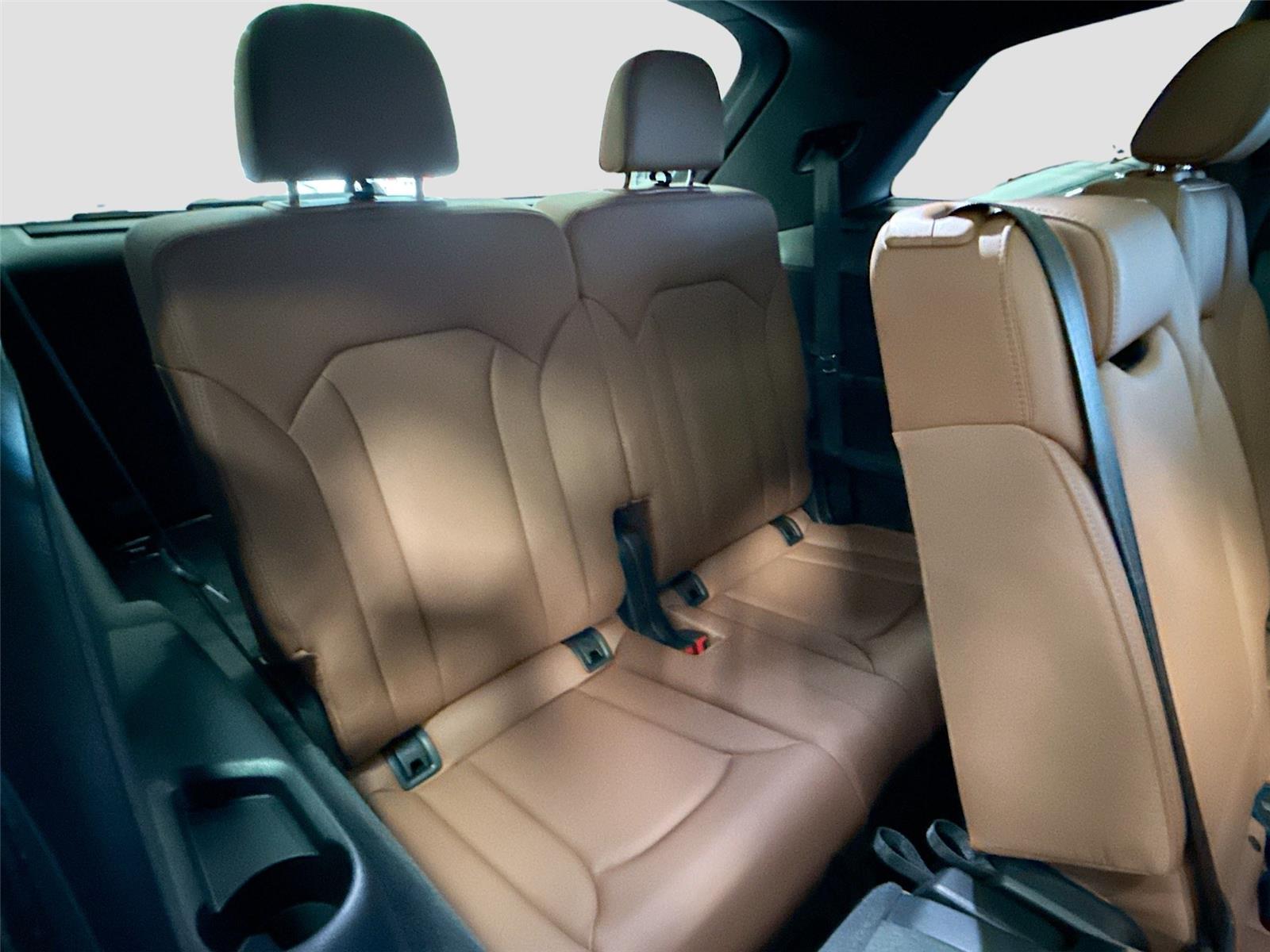 2023 Audi Q7 Premium Plus
