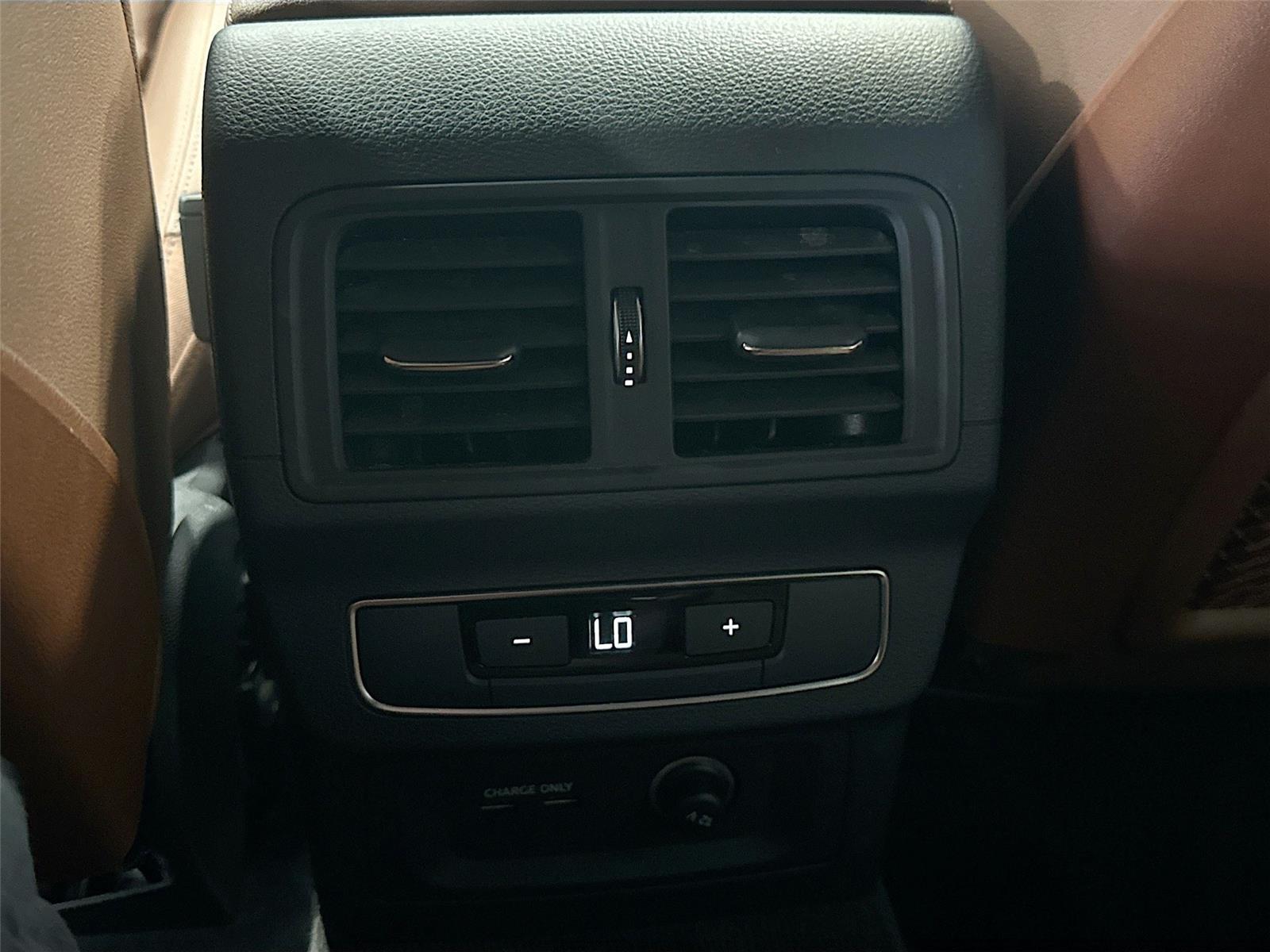 2024 Audi Q5 S line Premium
