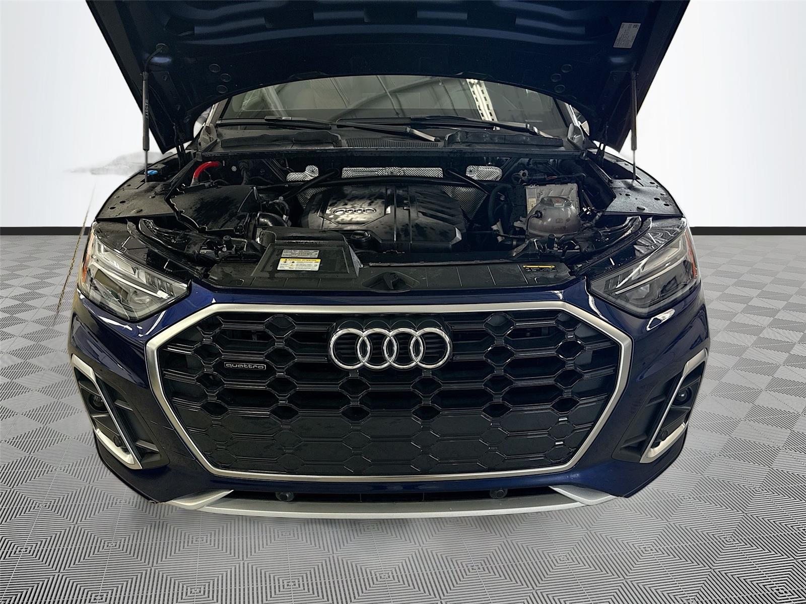 2024 Audi Q5 S line Premium
