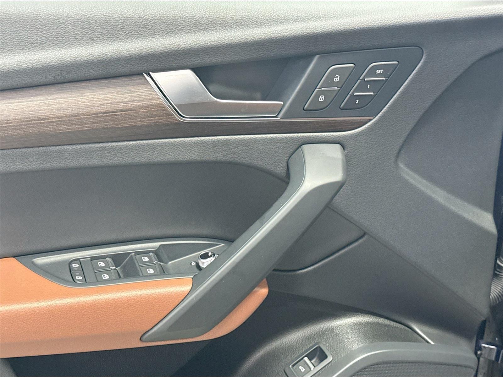 2024 Audi Q5 S line Premium