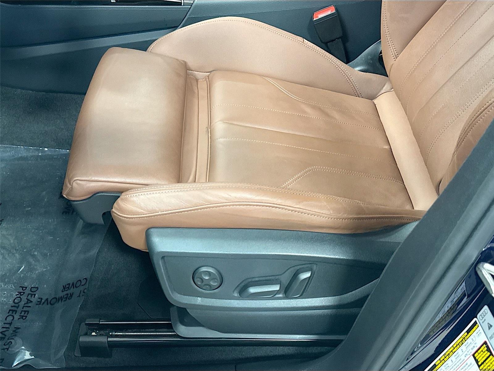 2024 Audi Q5 S line Premium