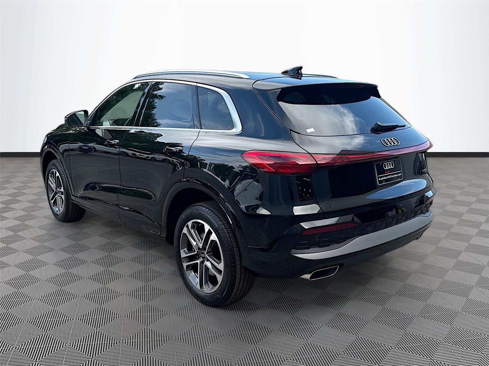 2026 Audi Q5 Premium