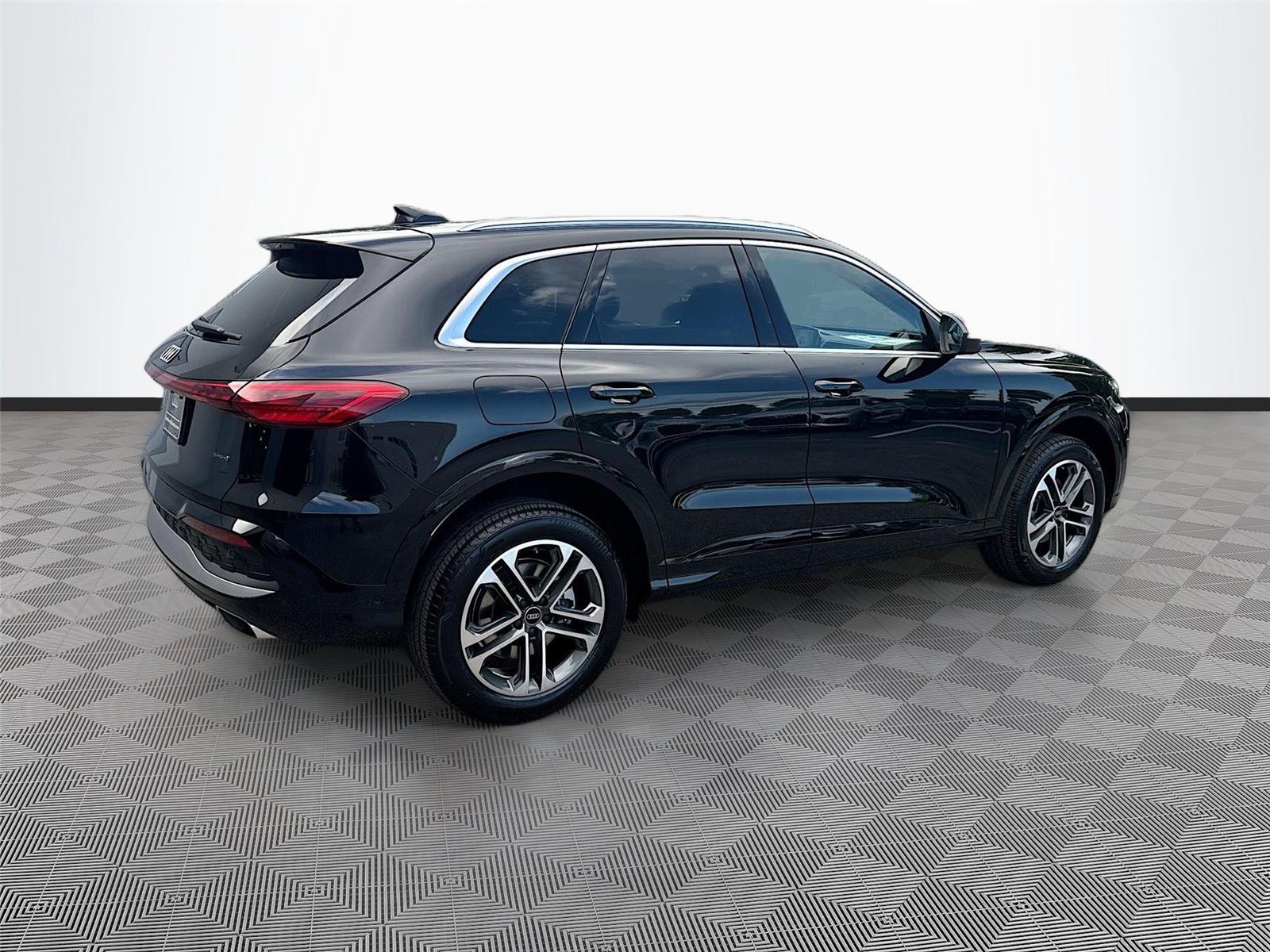 2026 Audi Q5 Premium