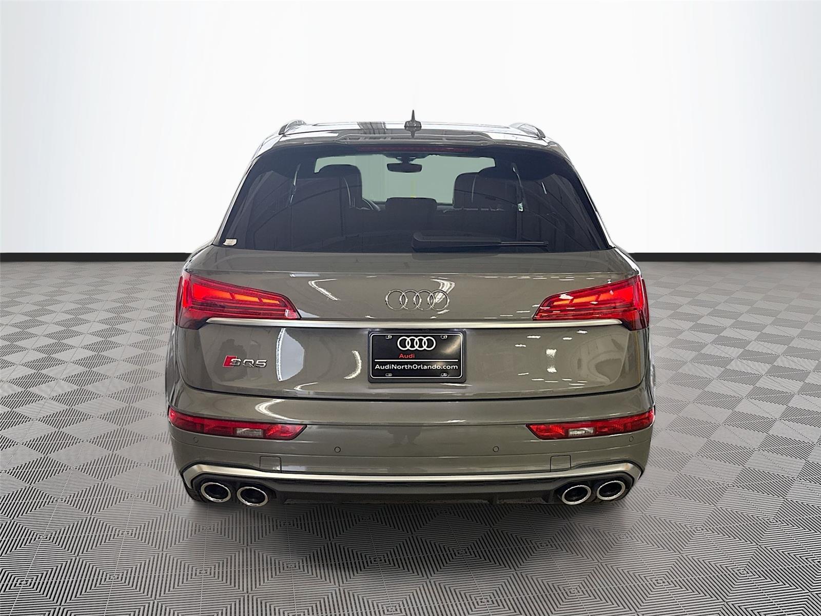 2023 Audi SQ5 Premium Plus