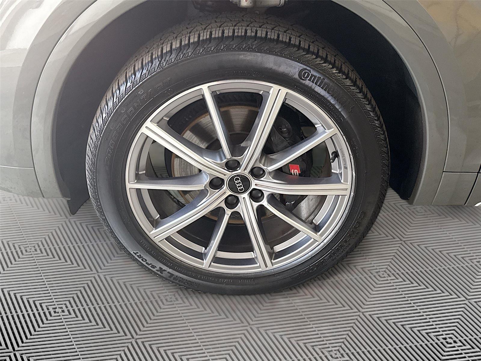2023 Audi SQ5 Premium Plus