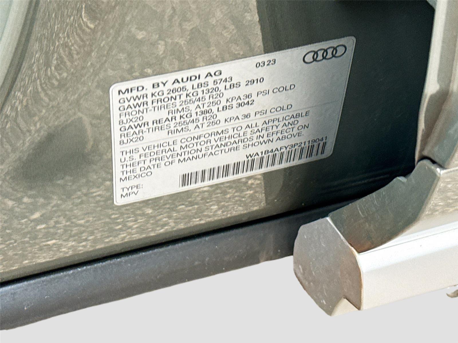 2023 Audi SQ5 Premium Plus