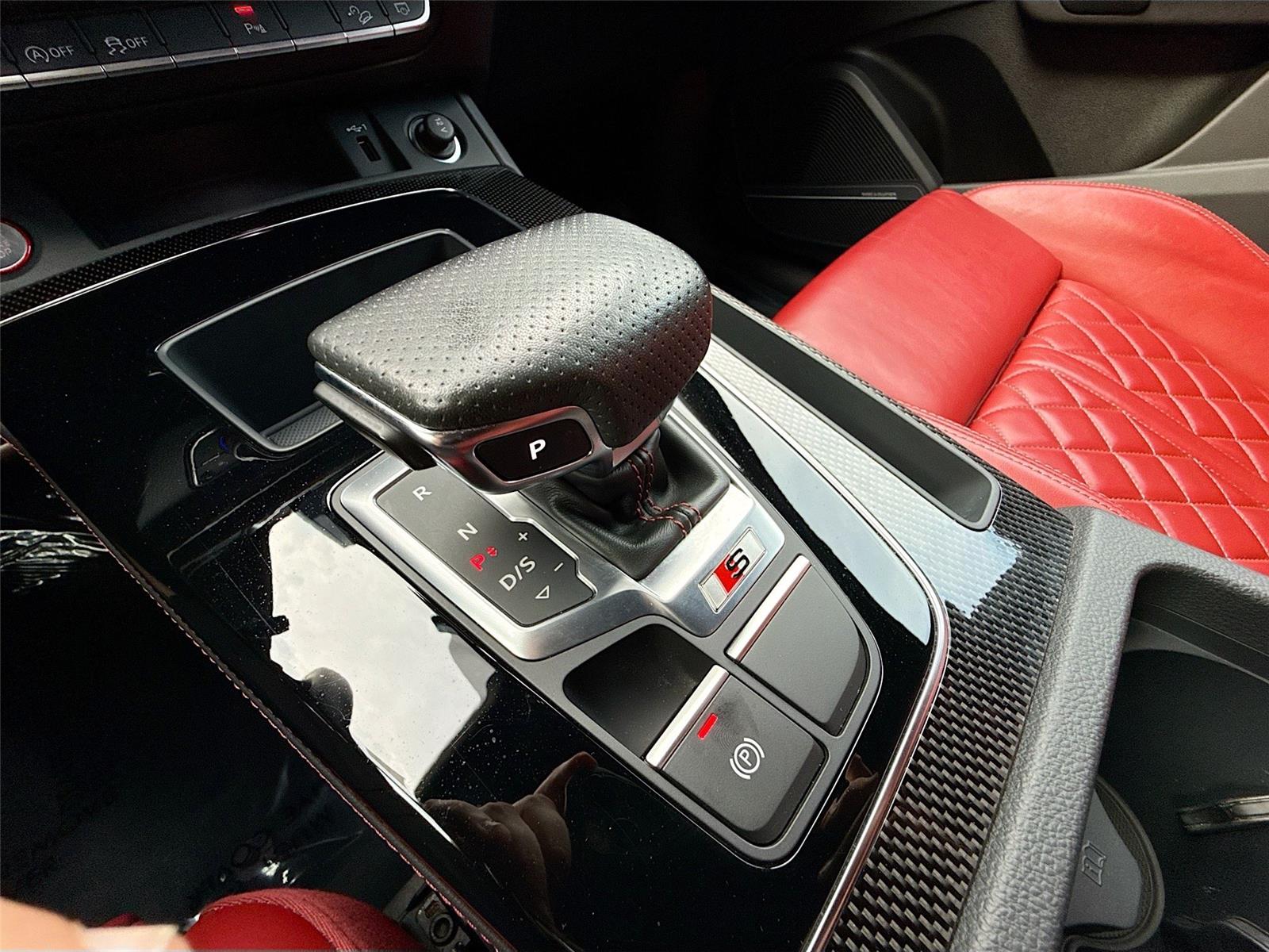 2023 Audi SQ5 Premium Plus
