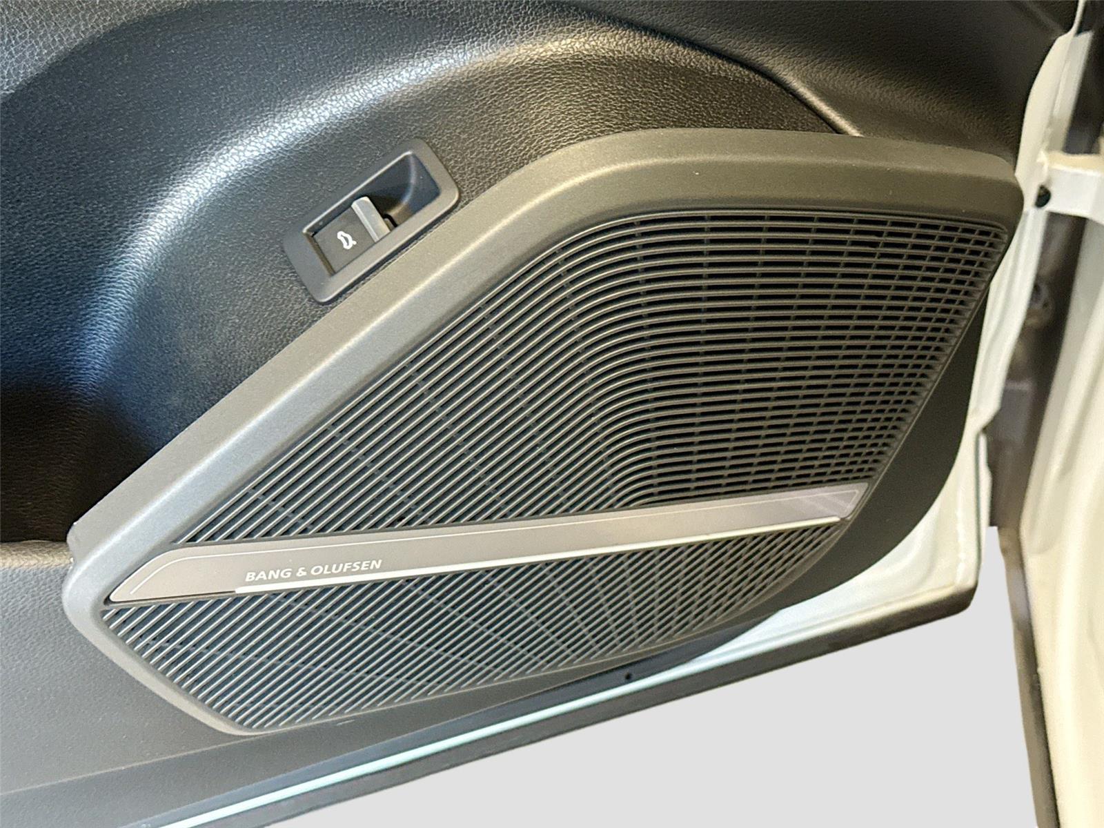 2023 Audi Q5 Sportback S line Prestige