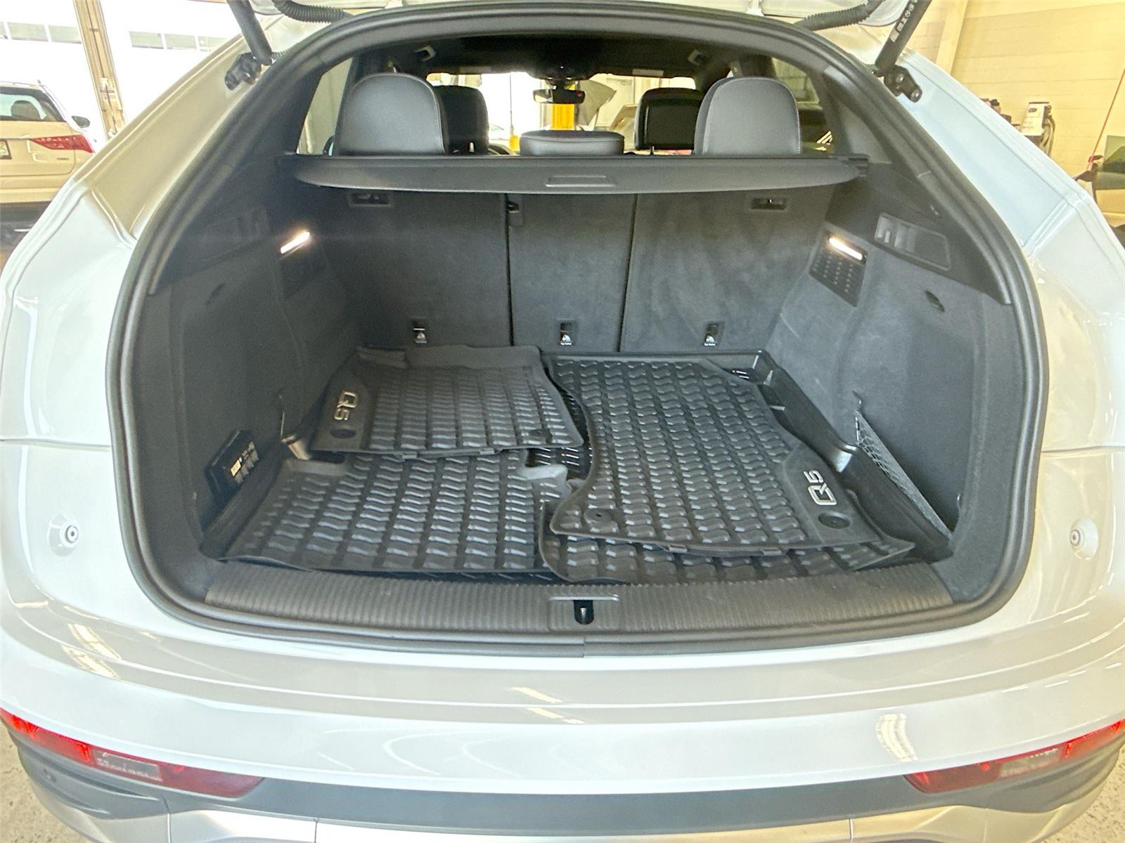 2023 Audi Q5 Sportback S line Prestige